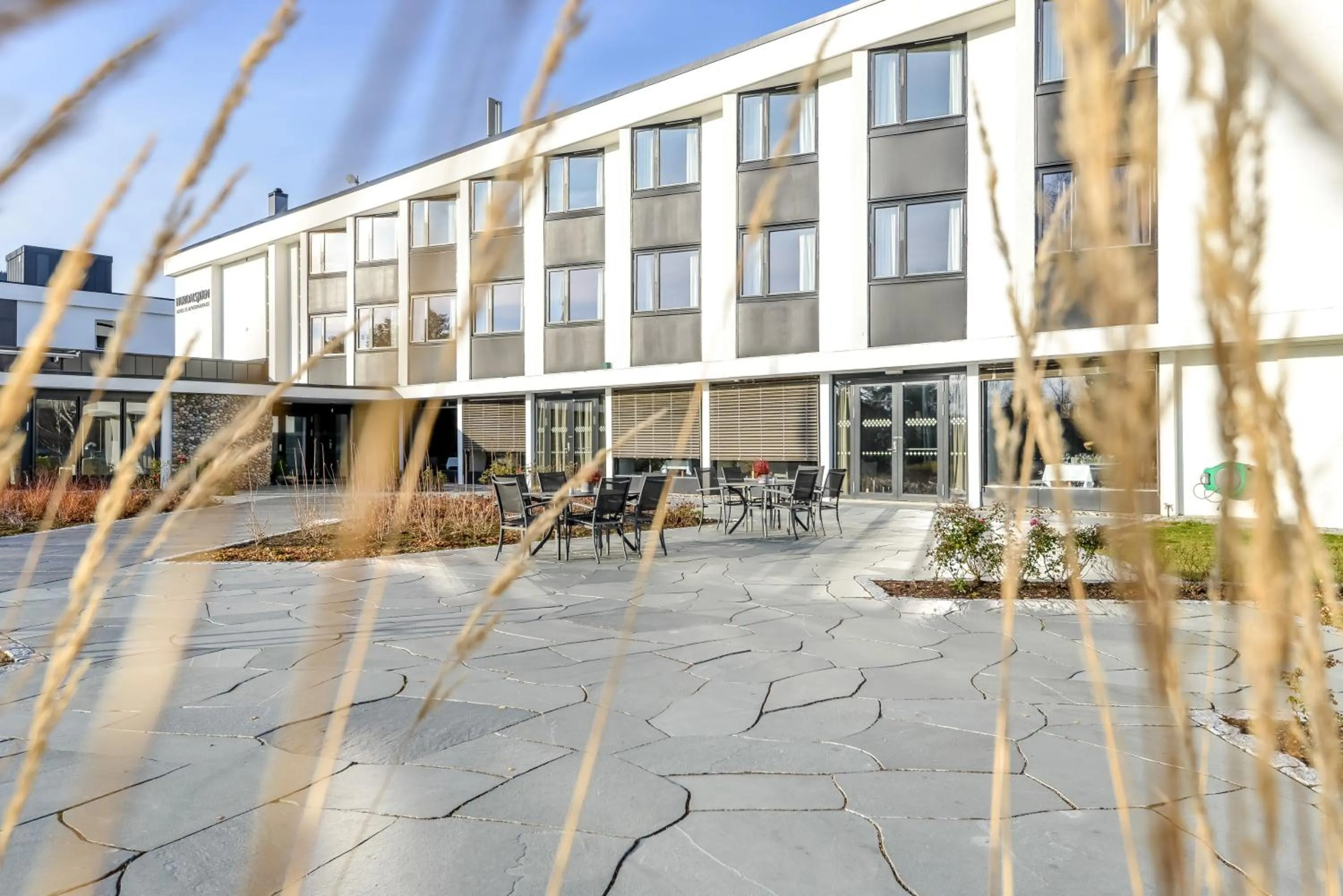 Facade/entrance in Hurdalsjøen Hotel & Spa