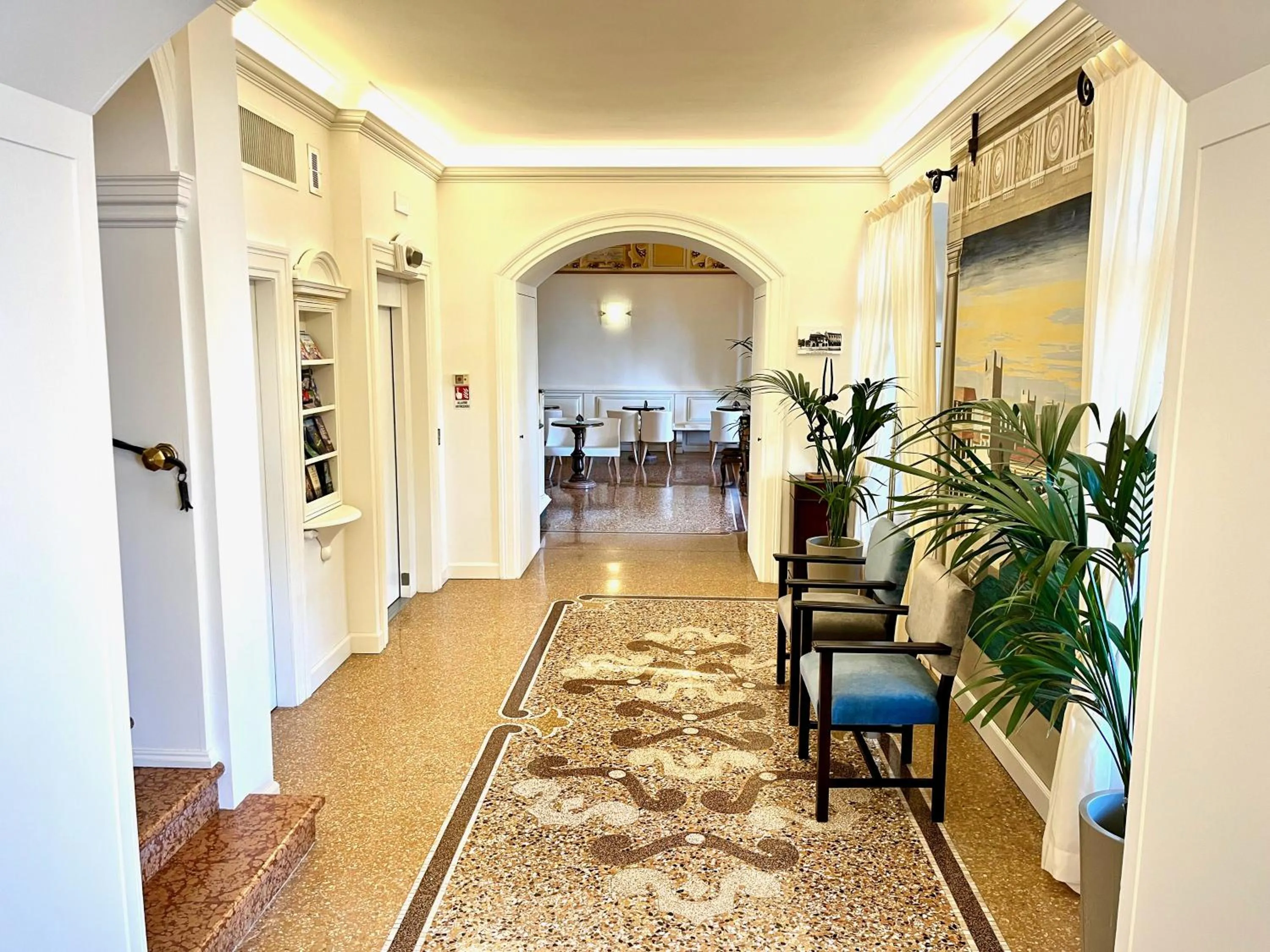Lobby or reception in Albergo Gardesana