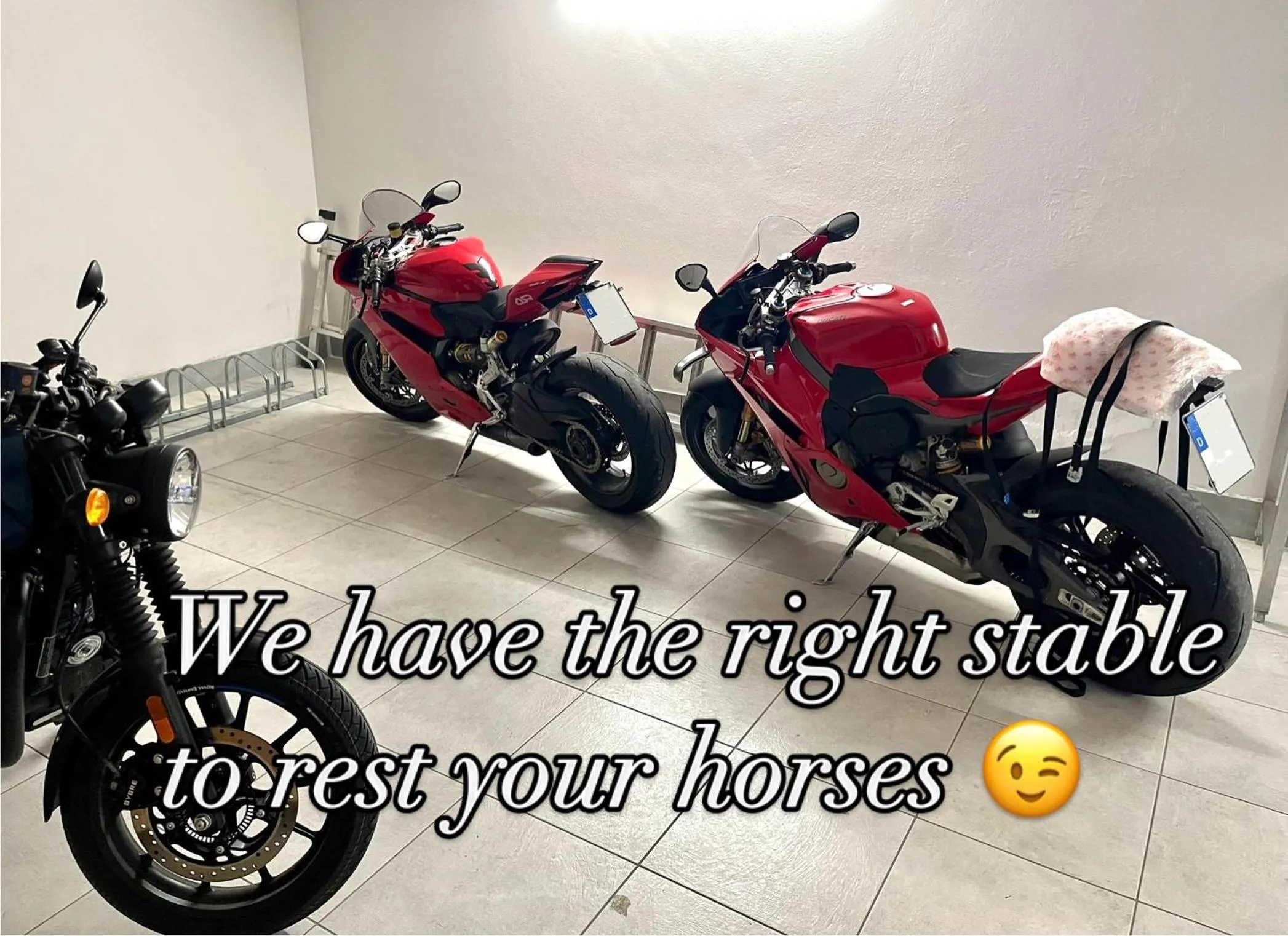 Parking in Albergo Gardesana