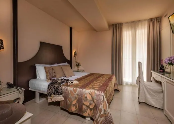 Photo of the whole room, Bed in Baia del Mar Beach Boutique Hotel