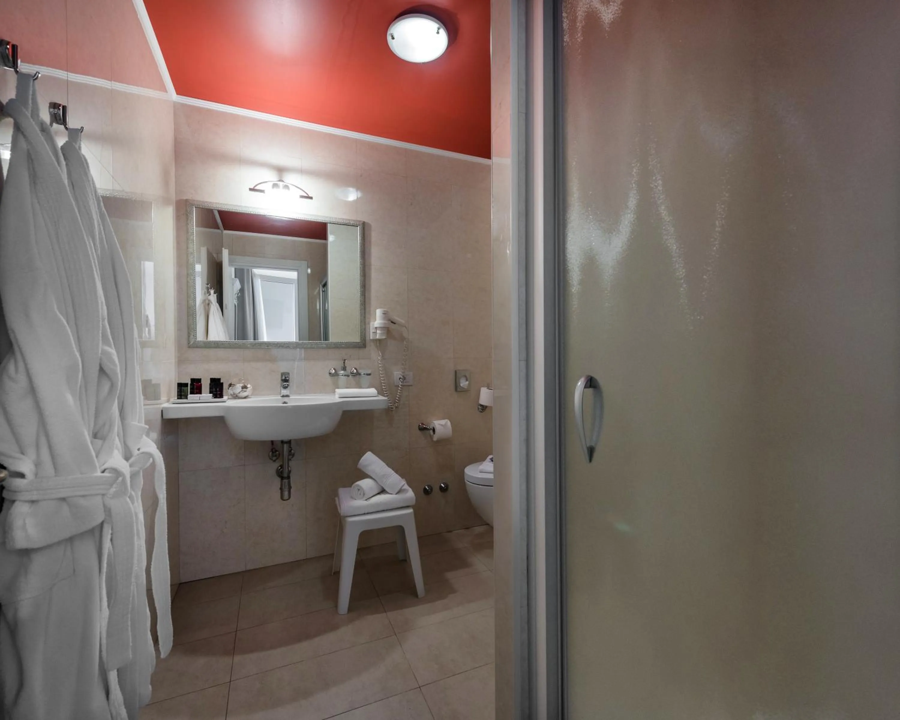 Toilet in Baia del Mar Beach Boutique Hotel