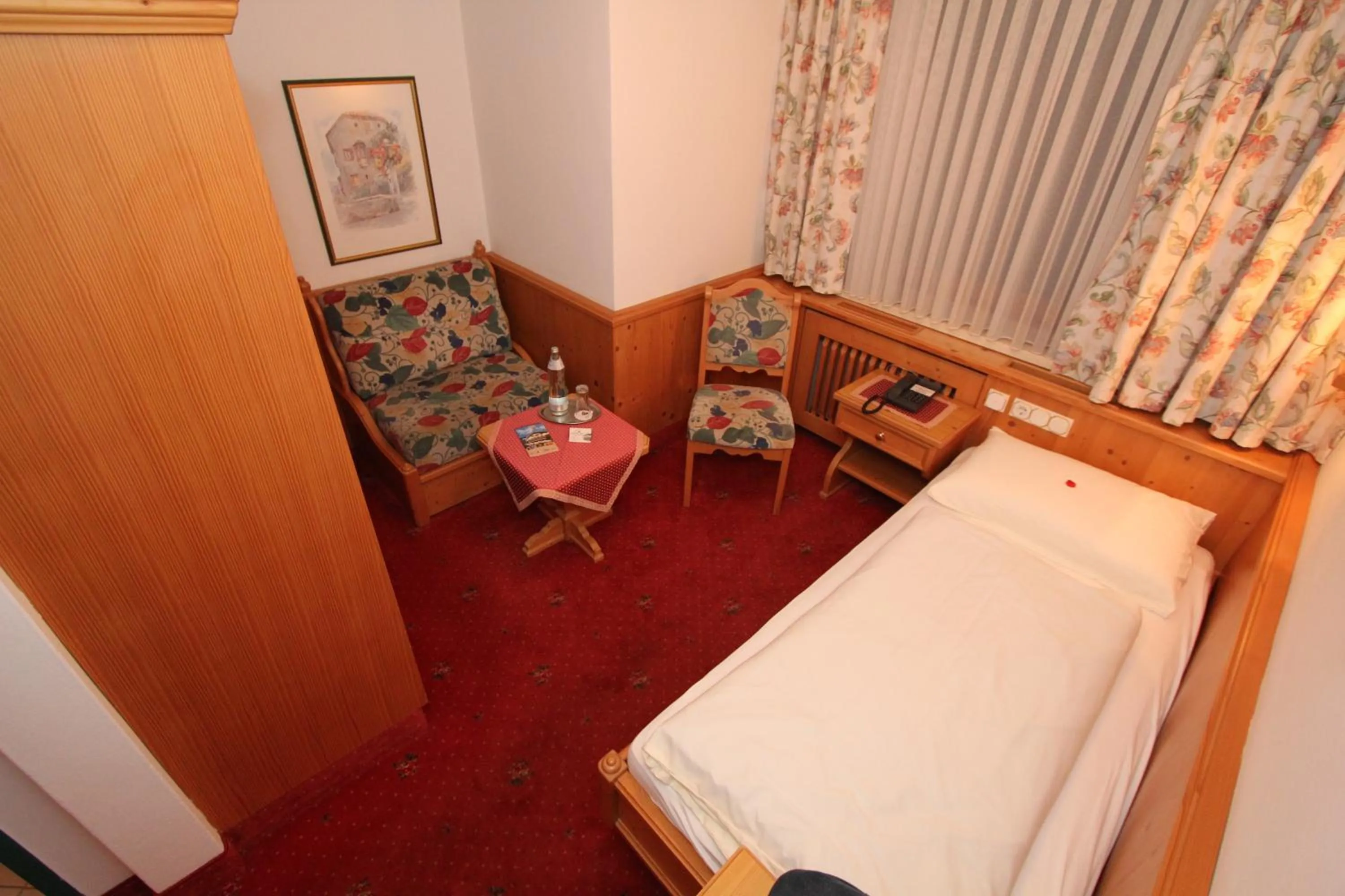 Photo of the whole room, Bed in Hotel Goldener Stern