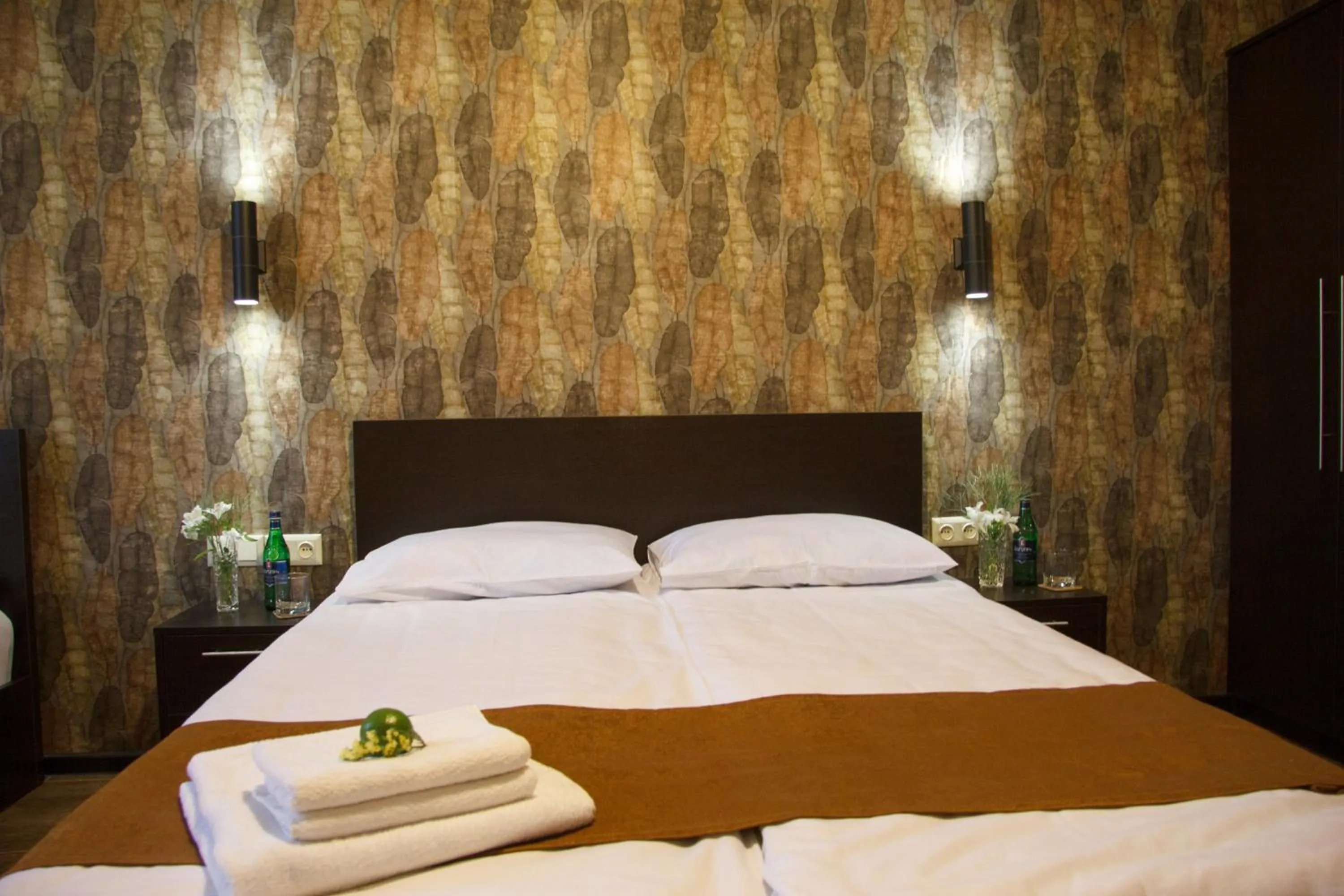 Property building, Bed in WOW Guest house in apartment 141