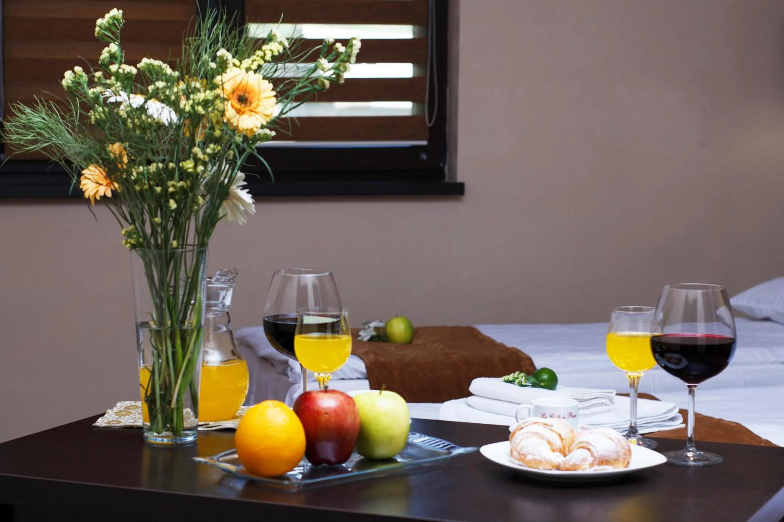Food and drinks in WOW Guest house in apartment 141