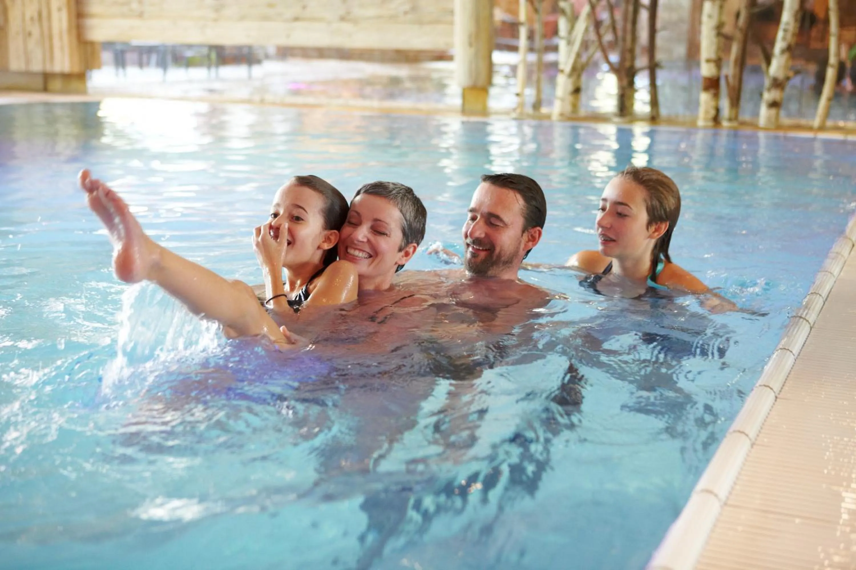 Swimming pool in Hotel Alpin Spa Tuxerhof
