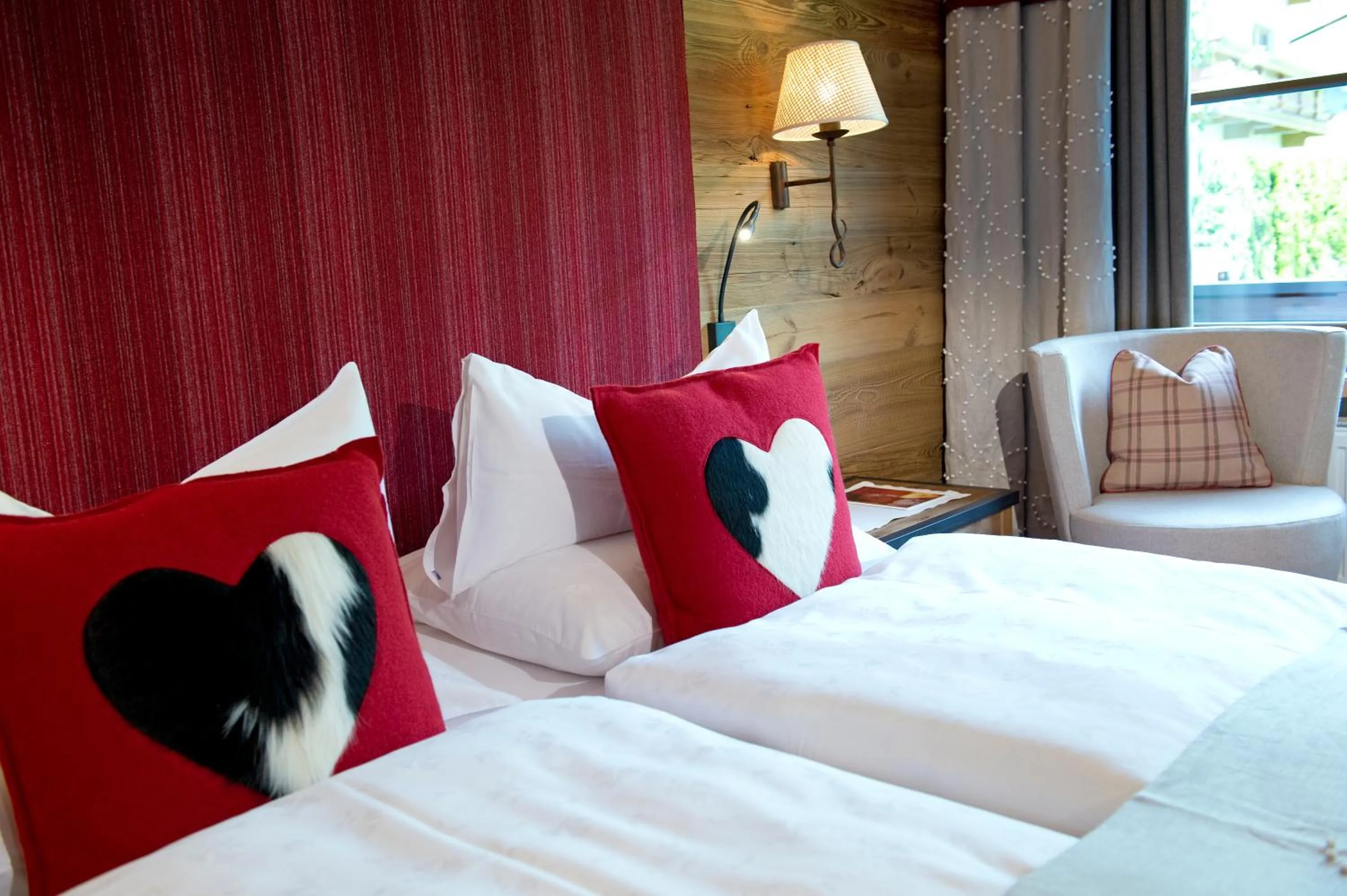 Photo of the whole room, Bed in Hotel Alpin Spa Tuxerhof