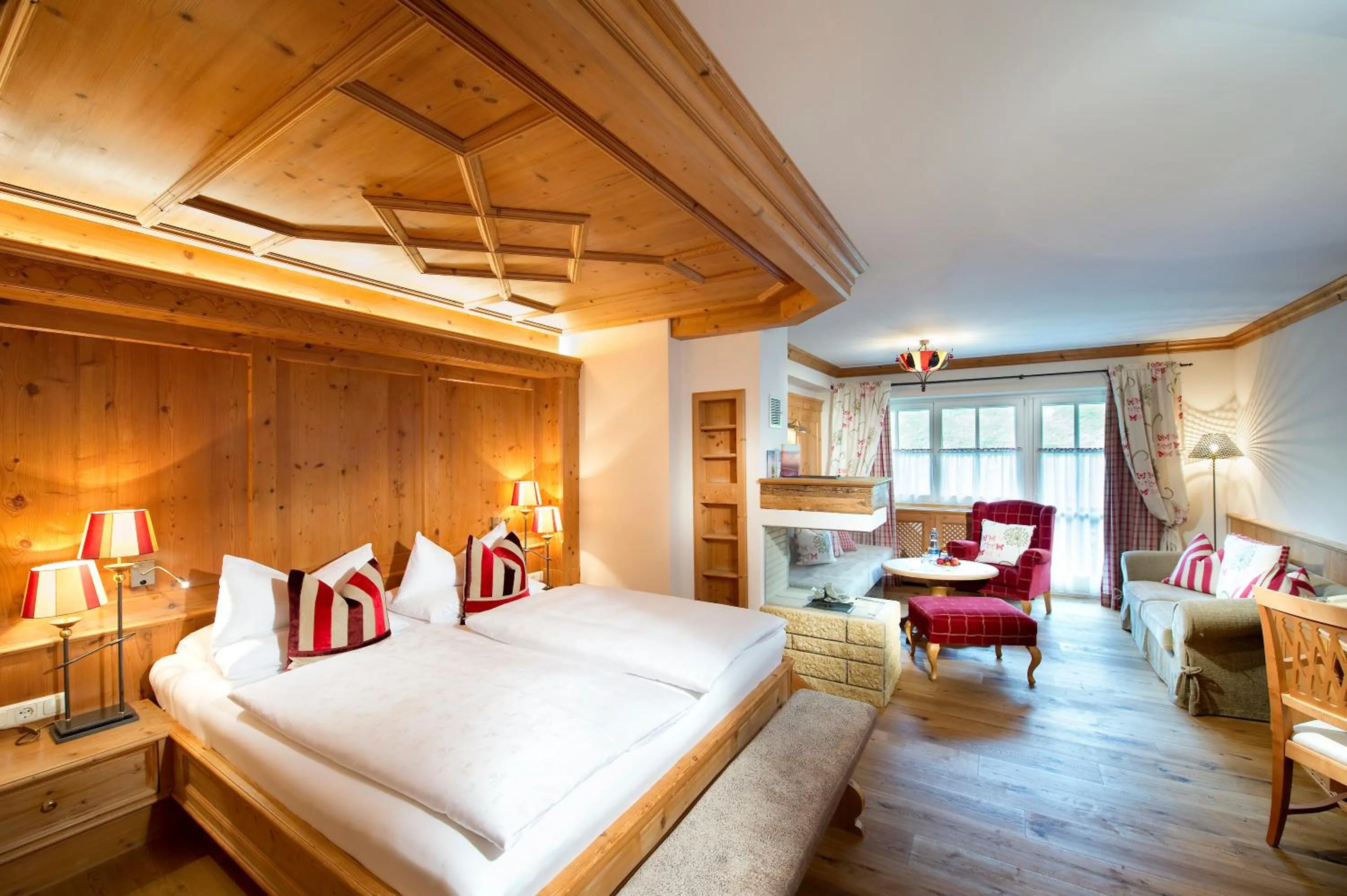 Photo of the whole room, Bed in Hotel Alpin Spa Tuxerhof