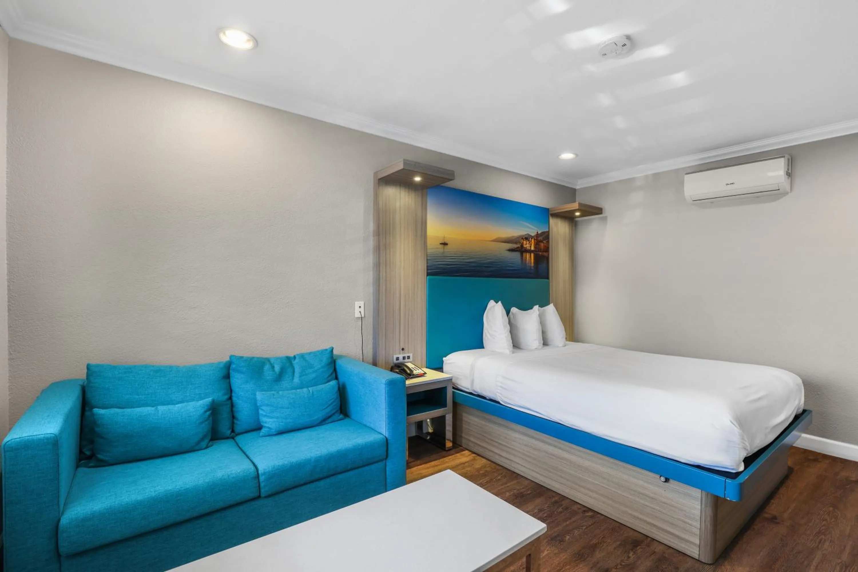 Photo of the whole room, Bed in Motel Mediteran