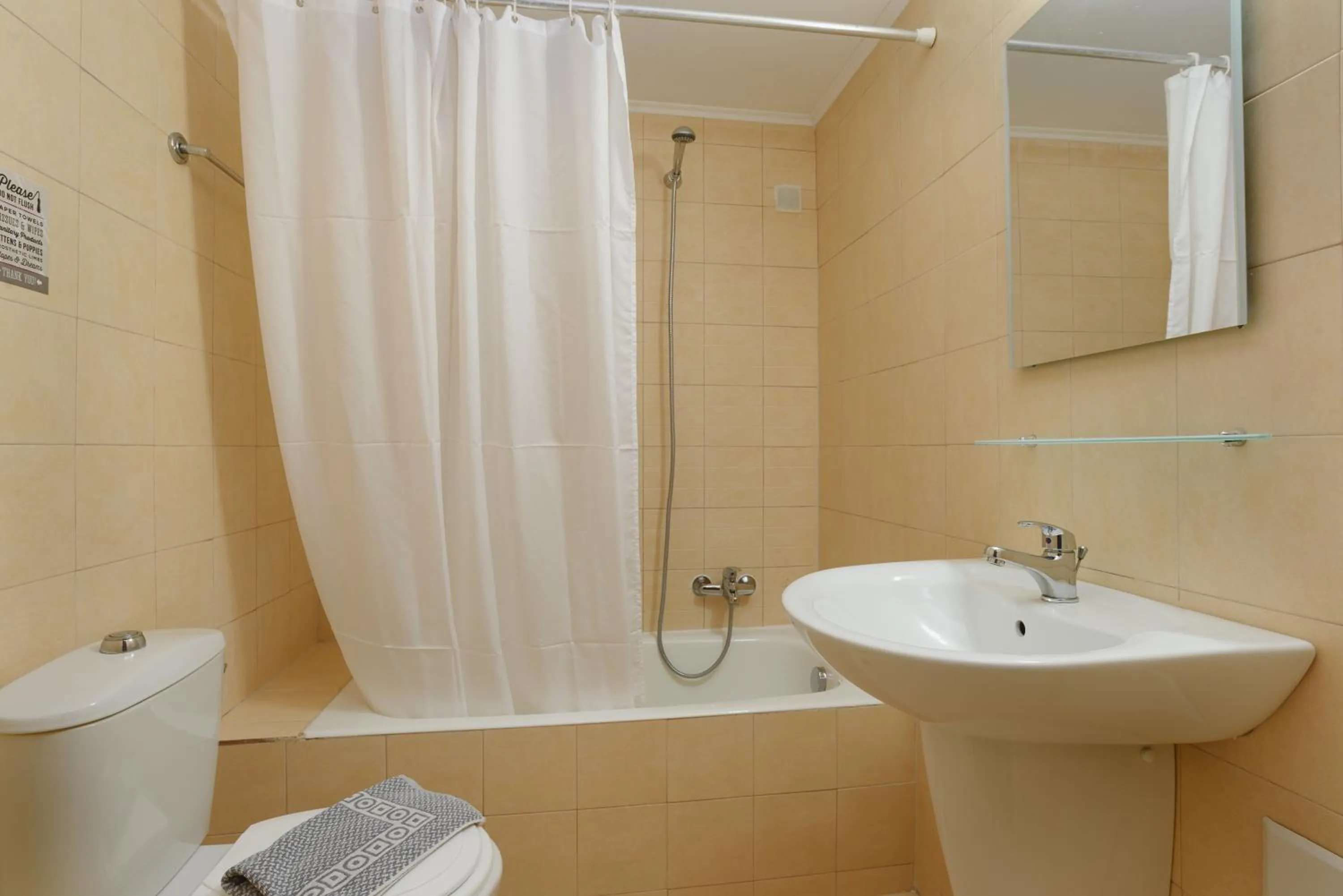 Bathroom in Pefkos Village Resort