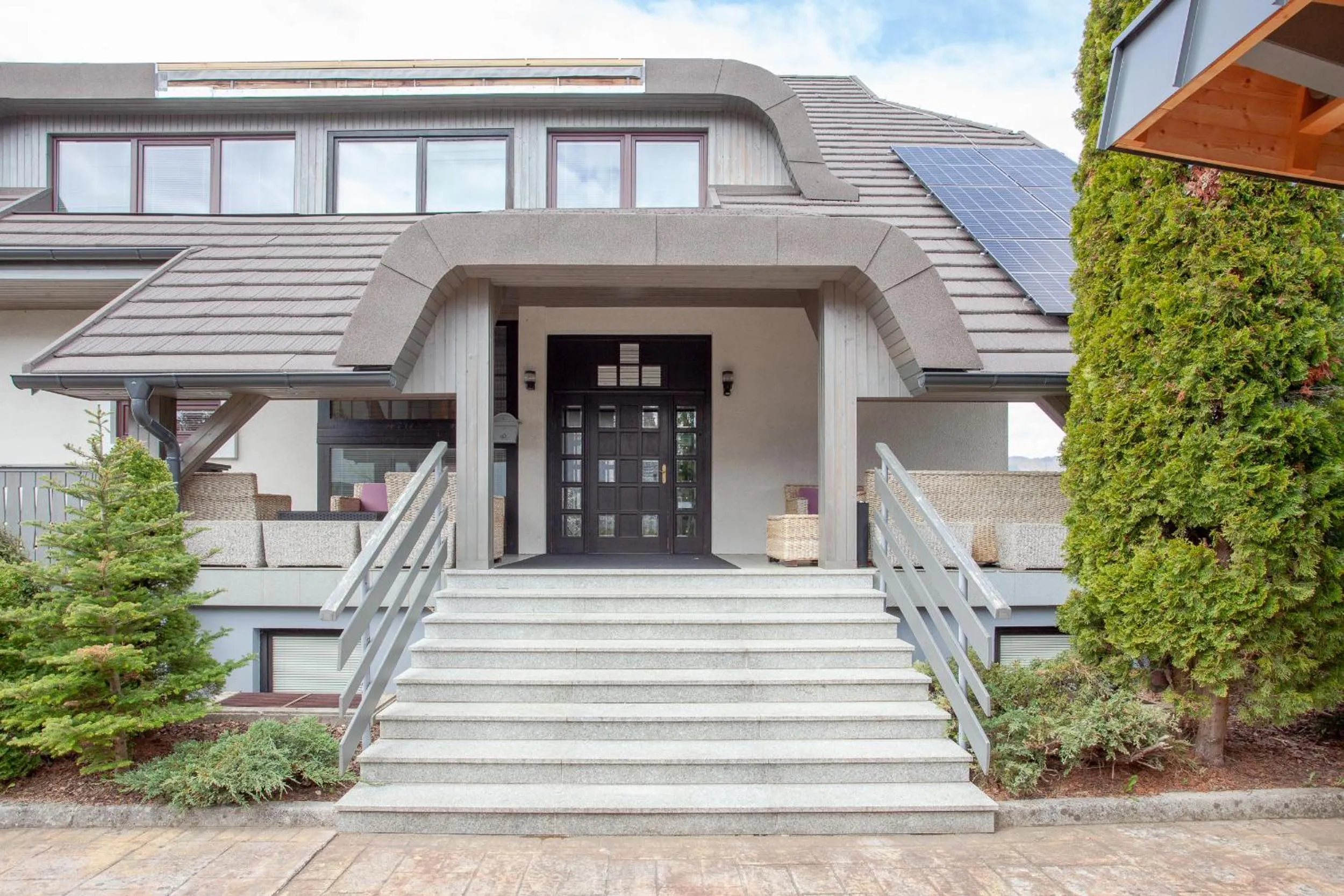 Property building in Pension Bled