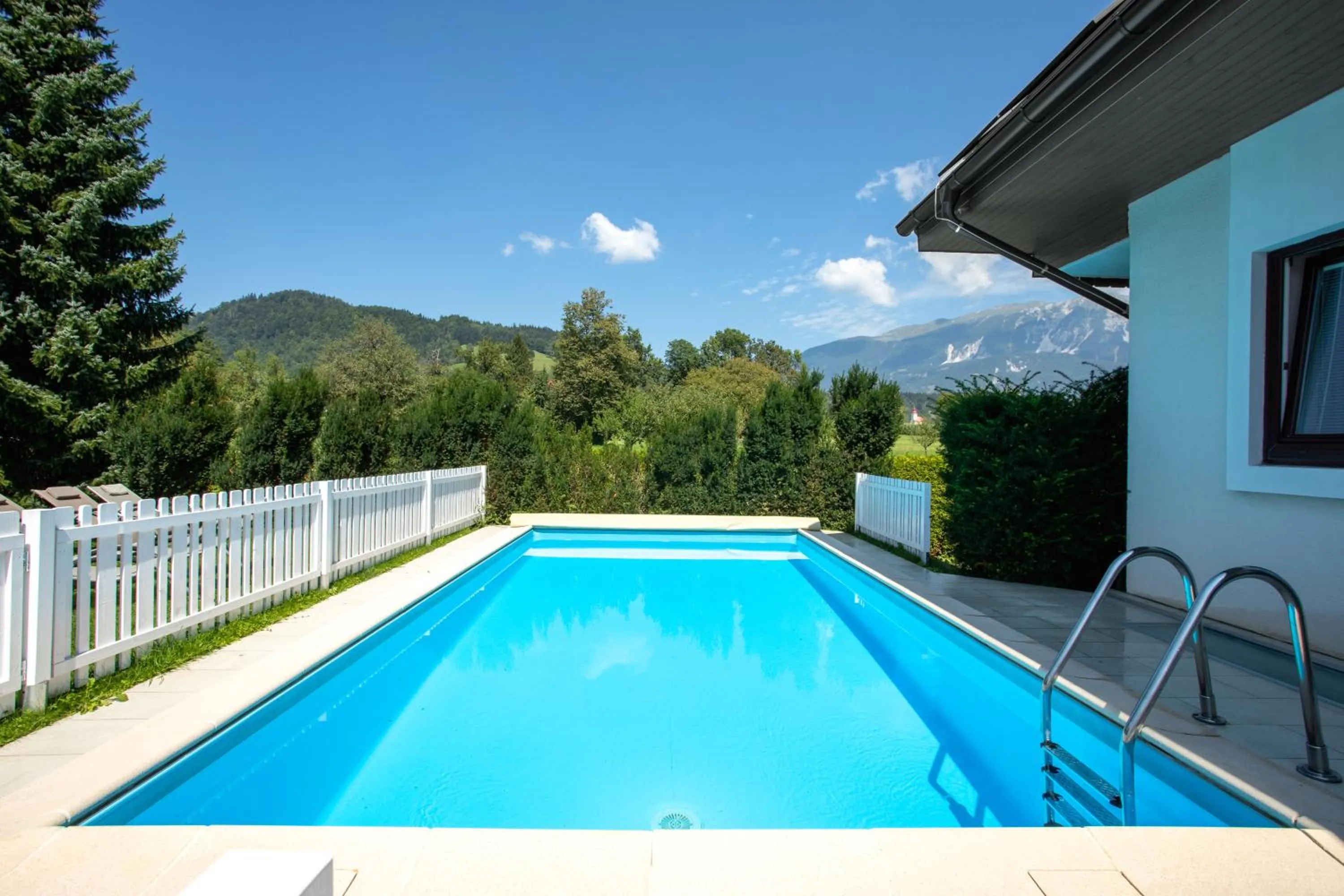 Swimming pool in Pension Bled