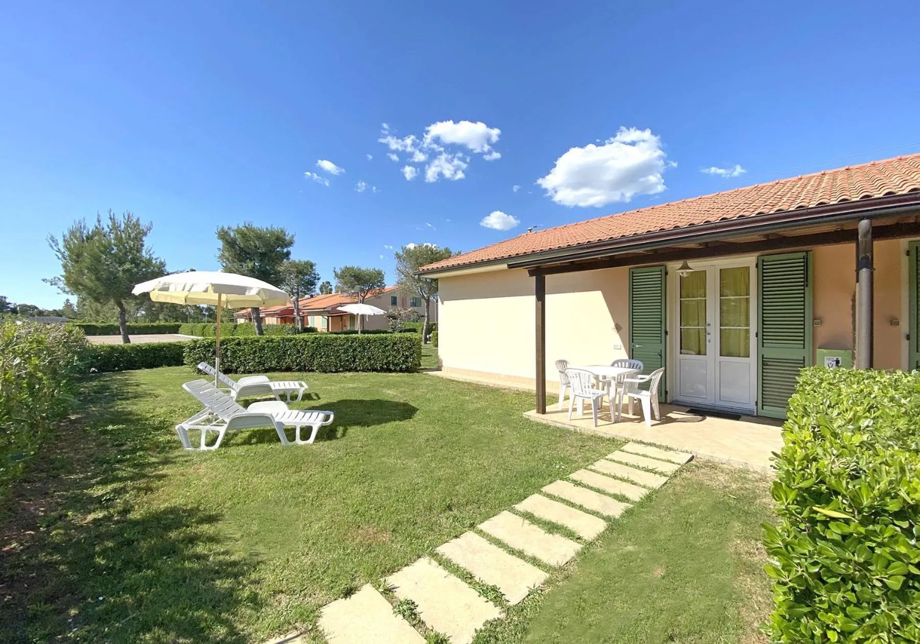 Property building in Rosa Dei Venti