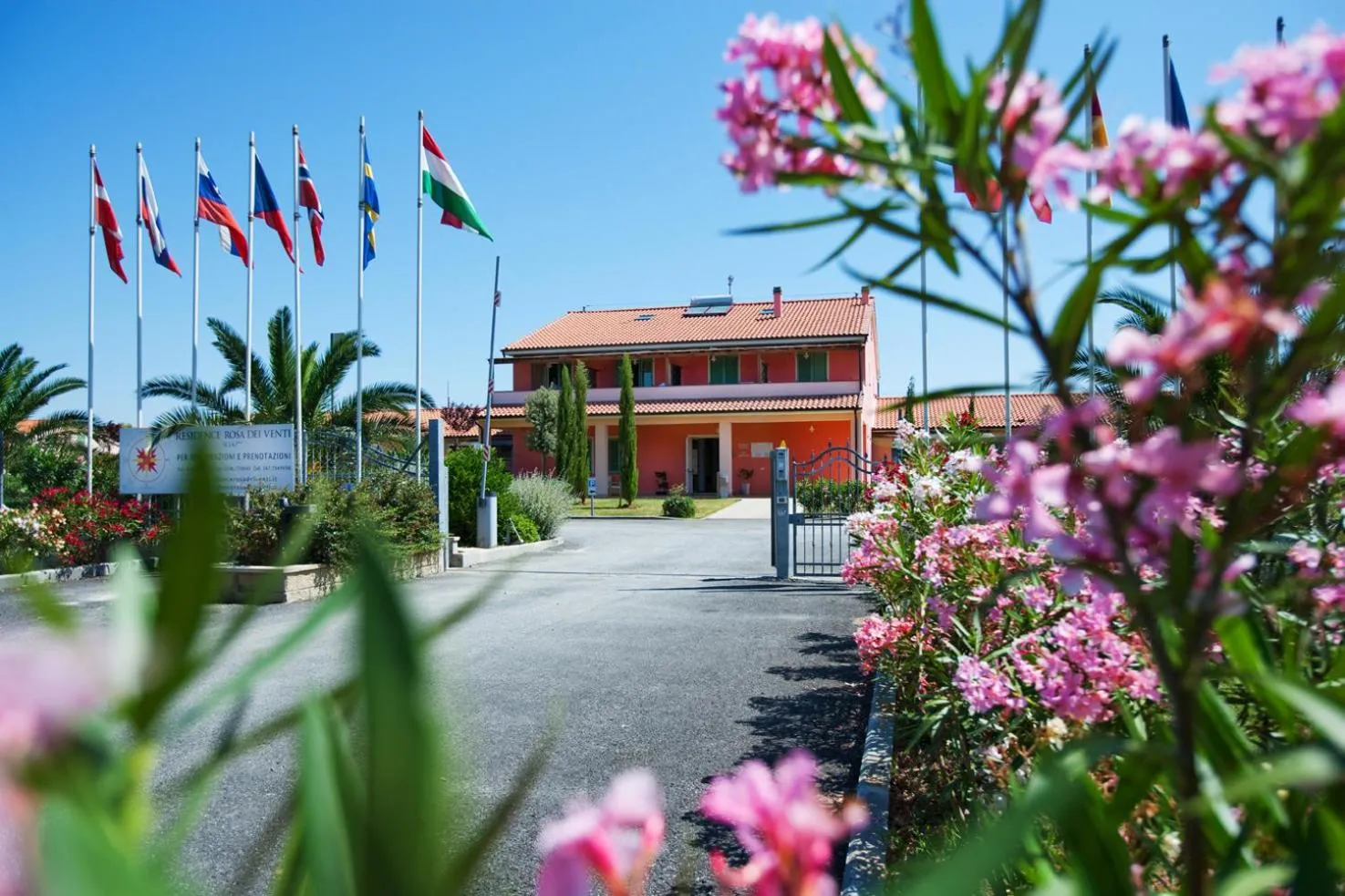 Facade/entrance in Rosa Dei Venti