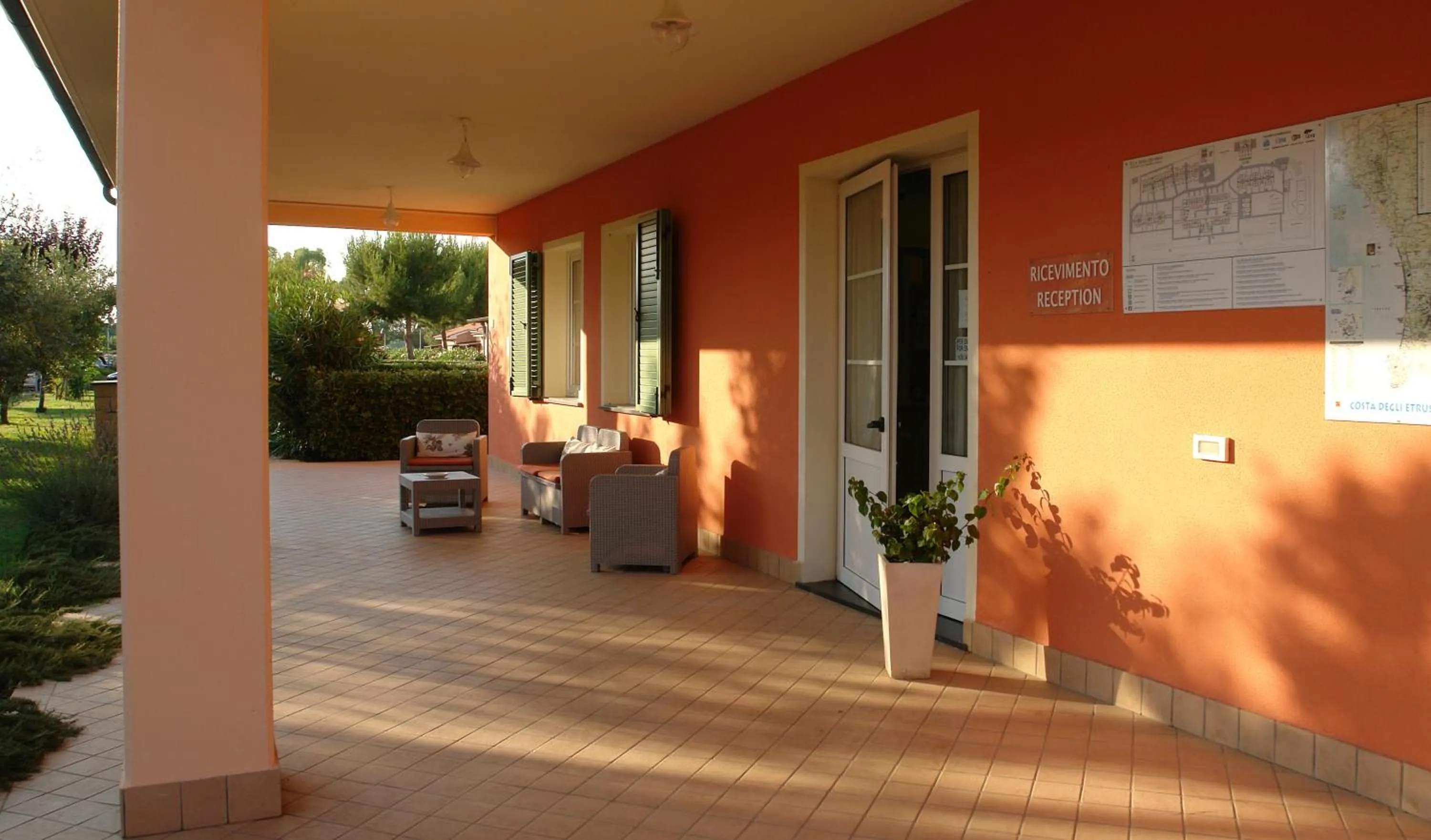 Facade/entrance in Rosa Dei Venti