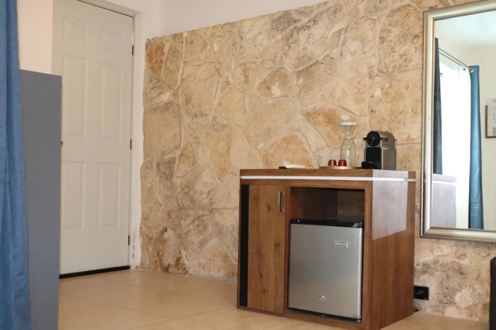 Coffee/tea facilities in Casa Gem B&B