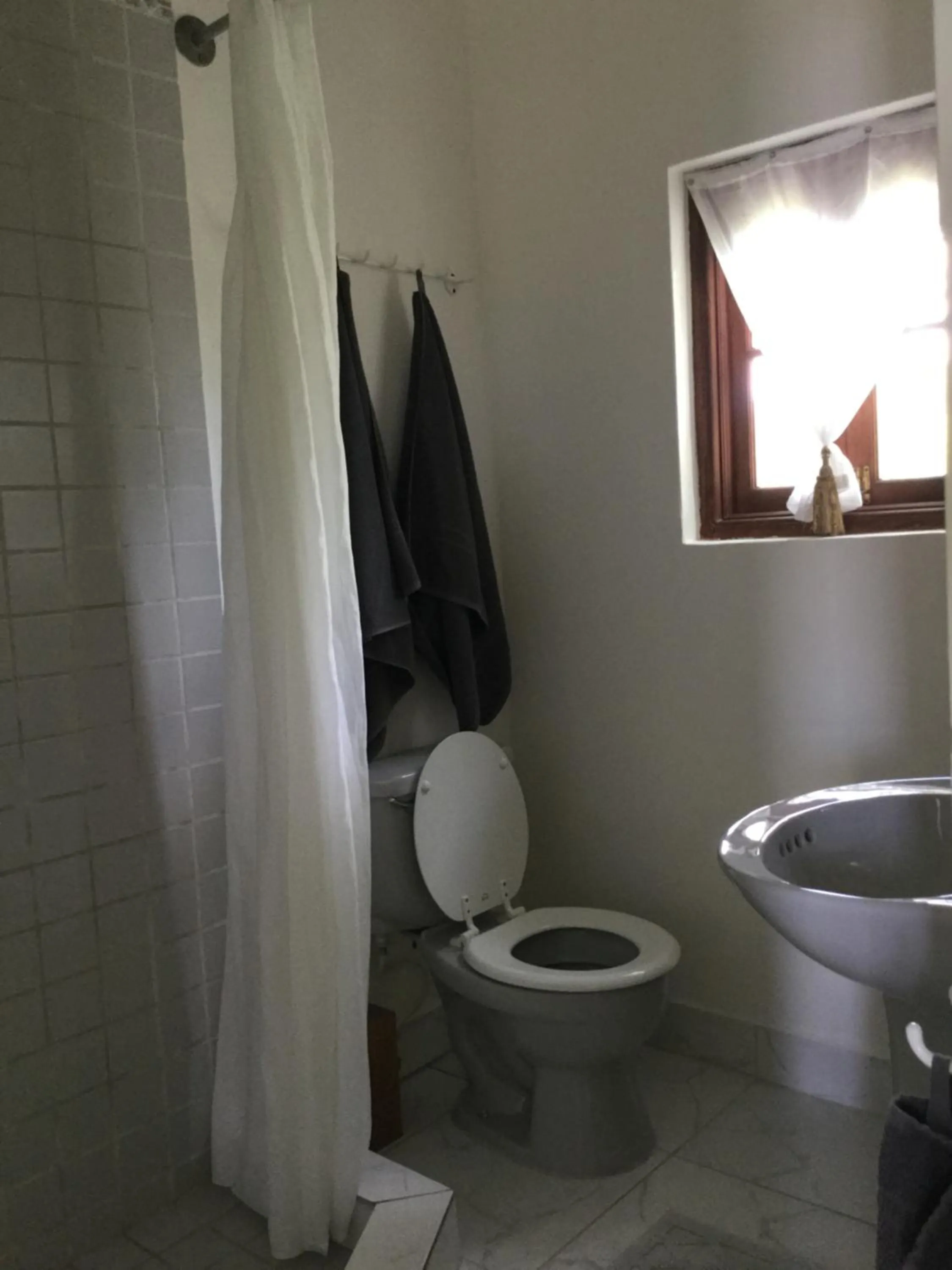 Shower in Fantastic views at Friends