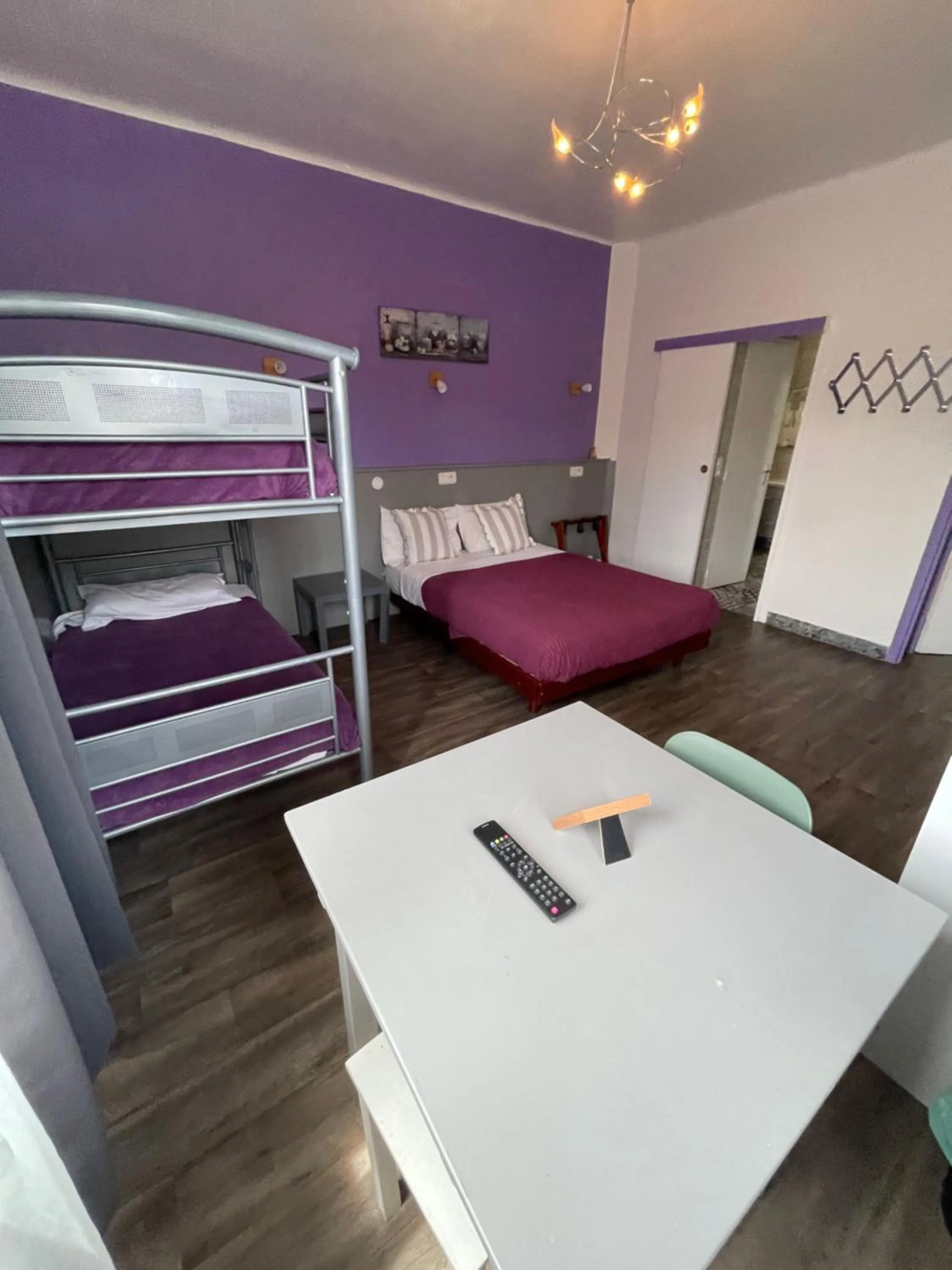 Bed in Hotel Clair Logis