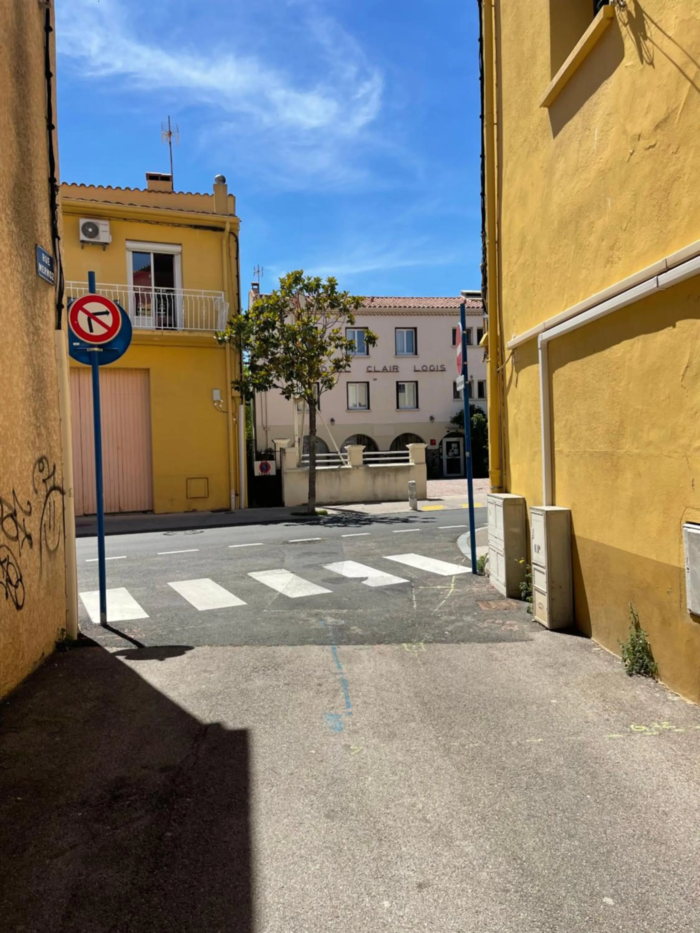 Neighbourhood in Hotel Clair Logis