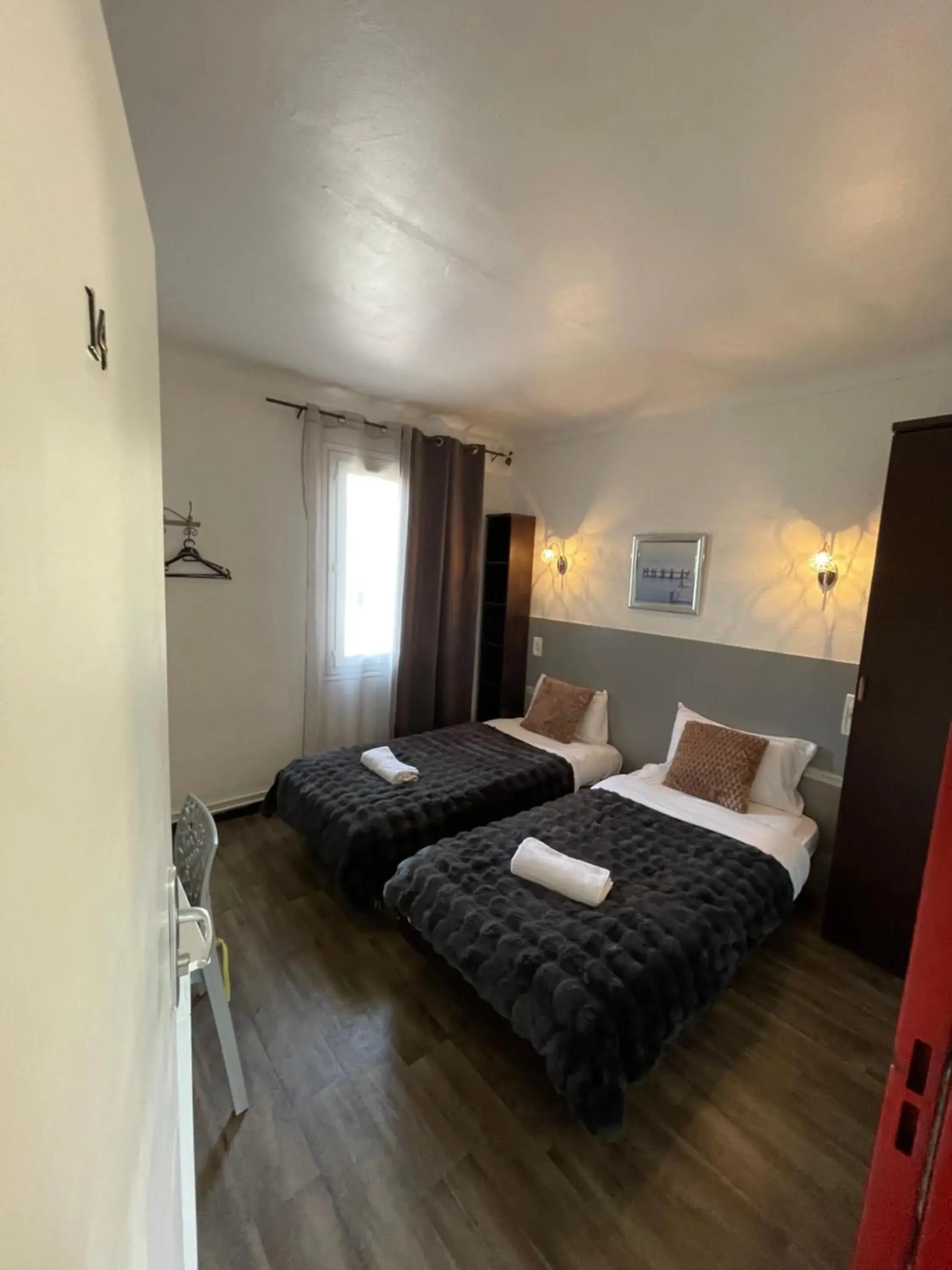 Comfort Twin Room in Hotel Clair Logis Comfort Twin Room in Hotel Clair Logis