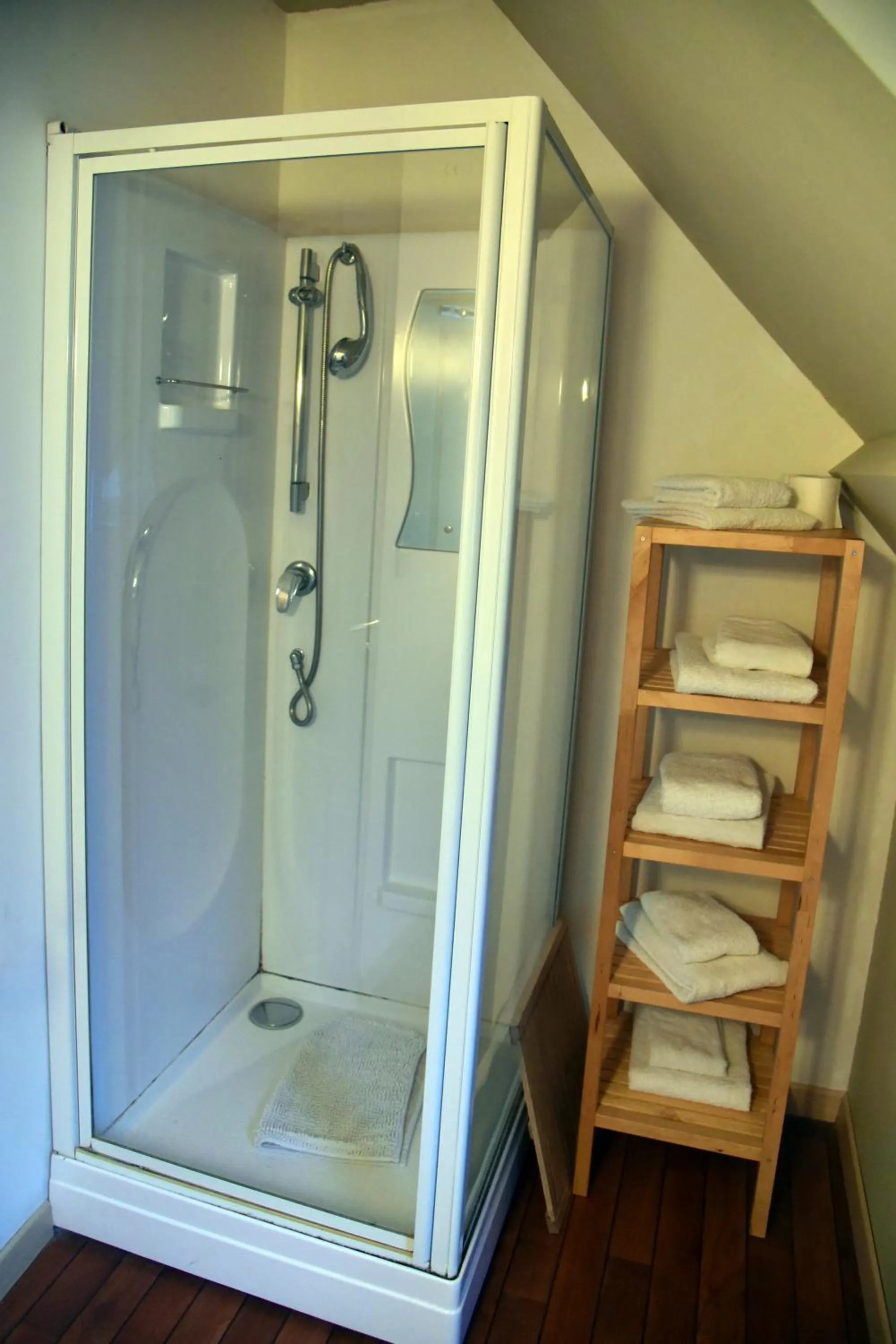 Bathroom in La Marine