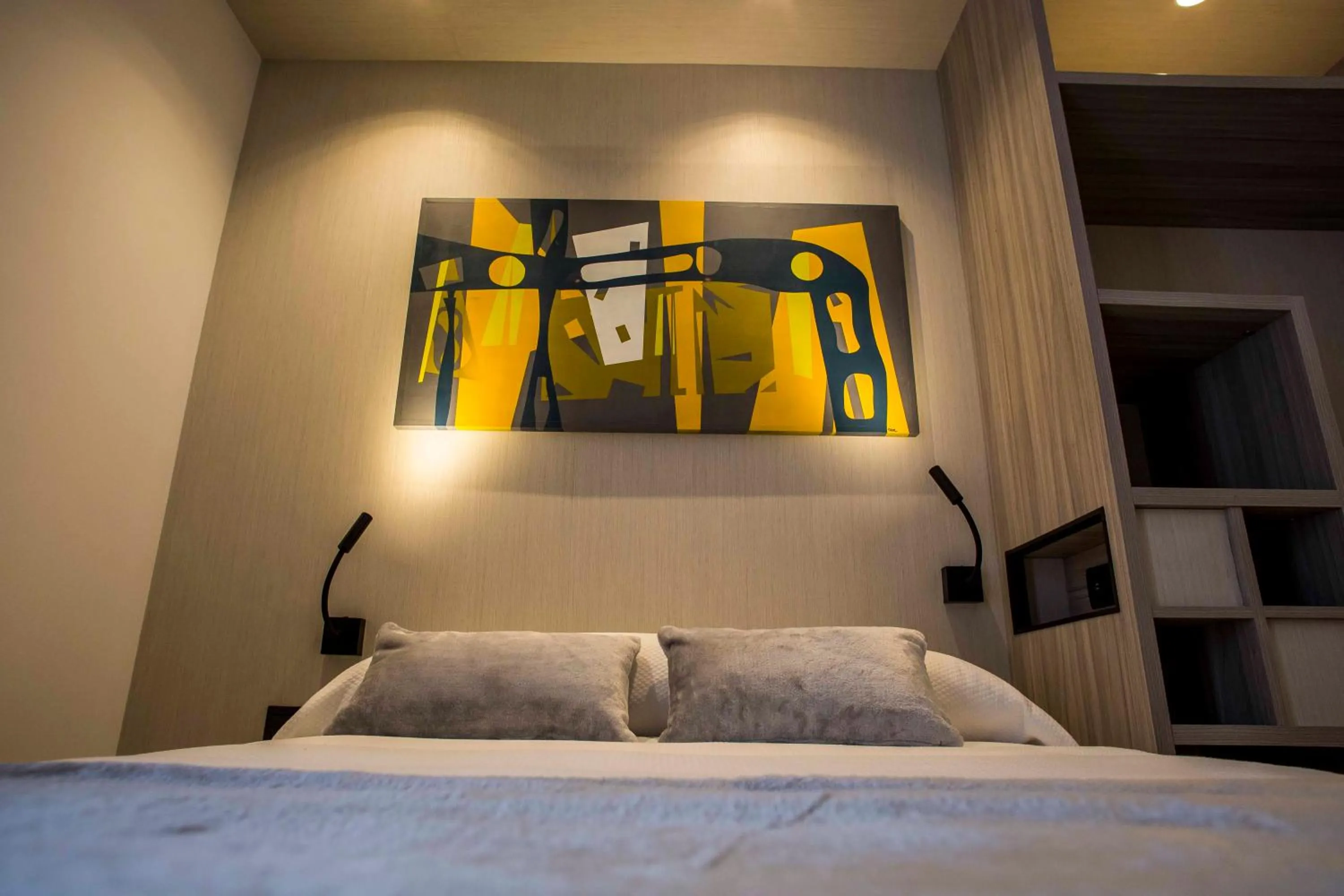 Decorative detail, Bed in Hostal Sevilla Santa Justa - Adults only