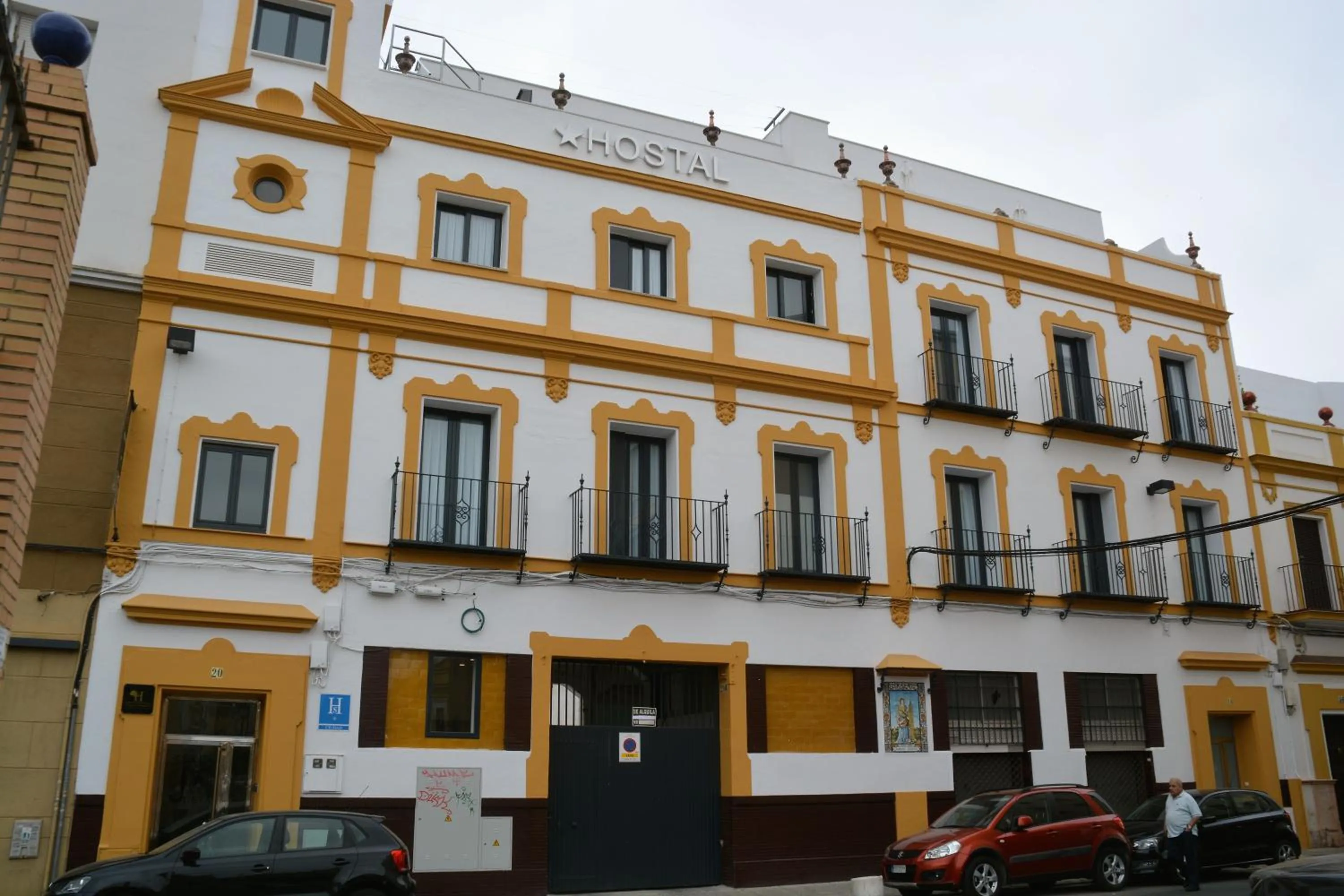 Facade/entrance in Hostal Sevilla Santa Justa - Adults only