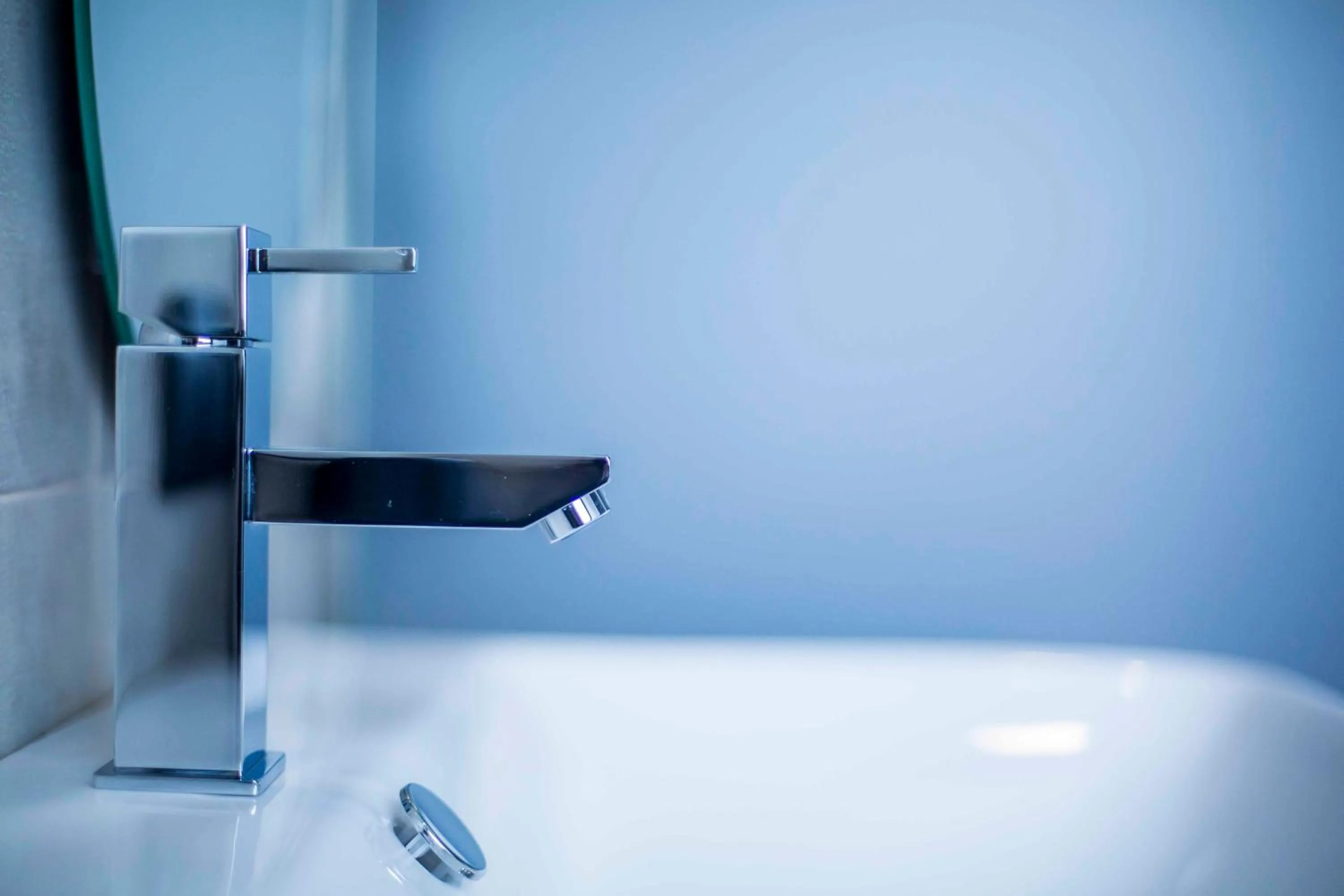 Shower in Hostal Sevilla Santa Justa - Adults only