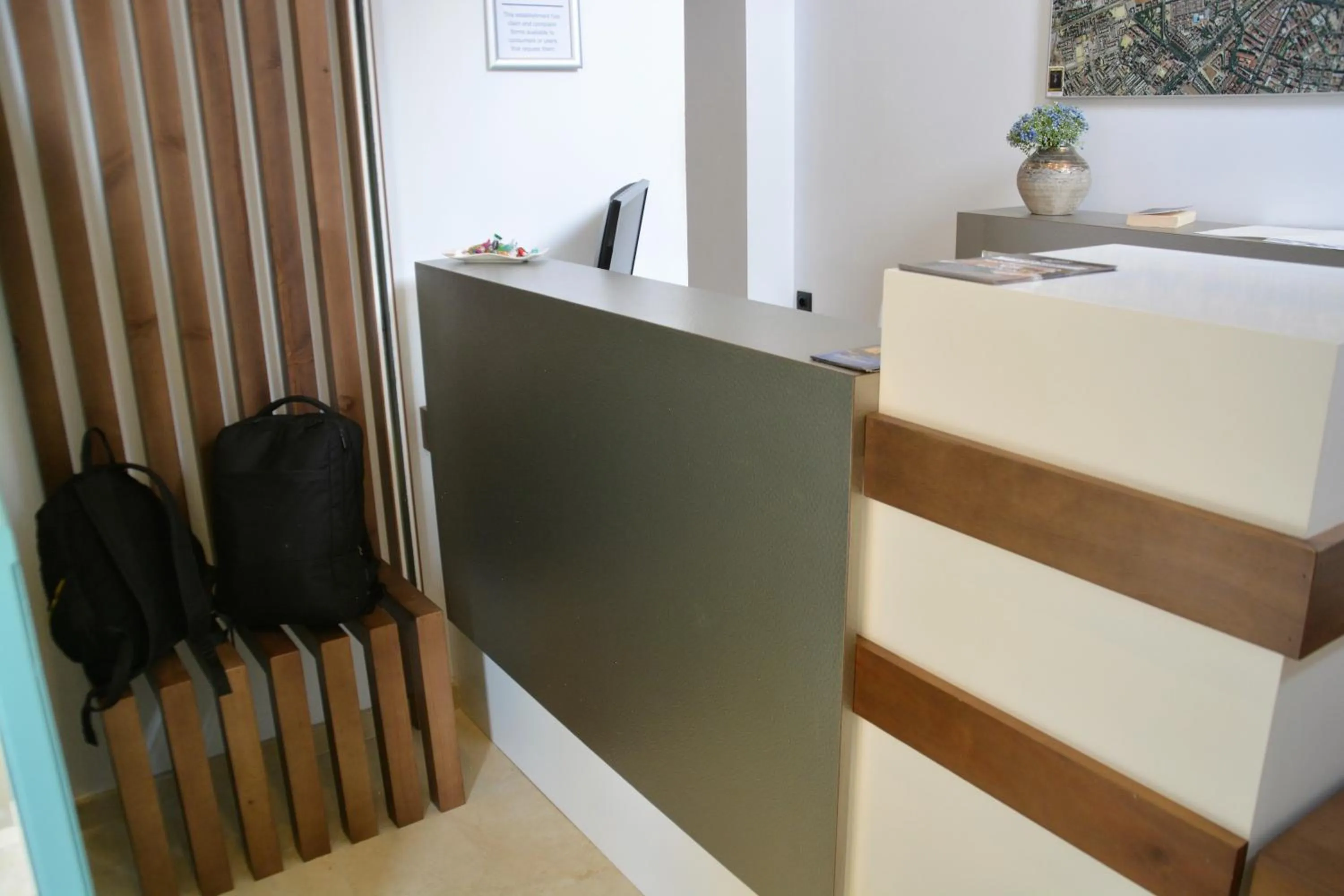 Lobby or reception in Hostal Sevilla Santa Justa - Adults only