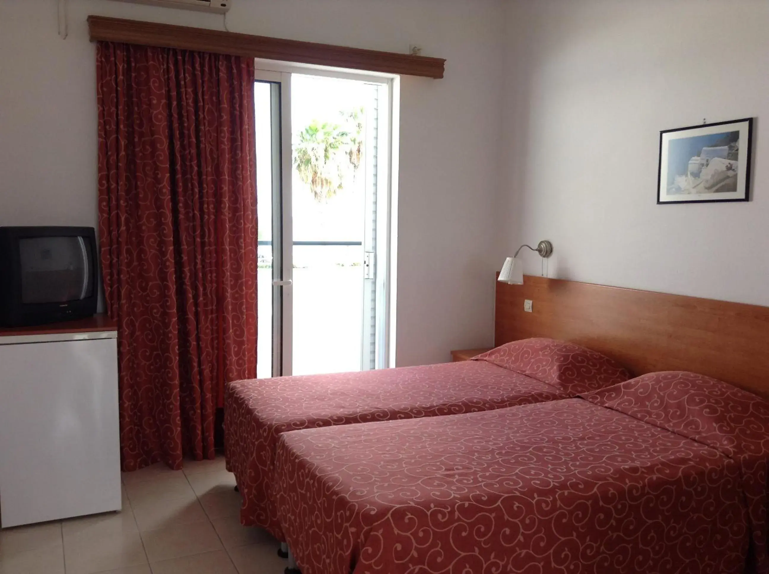 Photo of the whole room, Bed in Pylea Beach Hotel Photo of the whole room, Bed in Pylea Beach Hotel