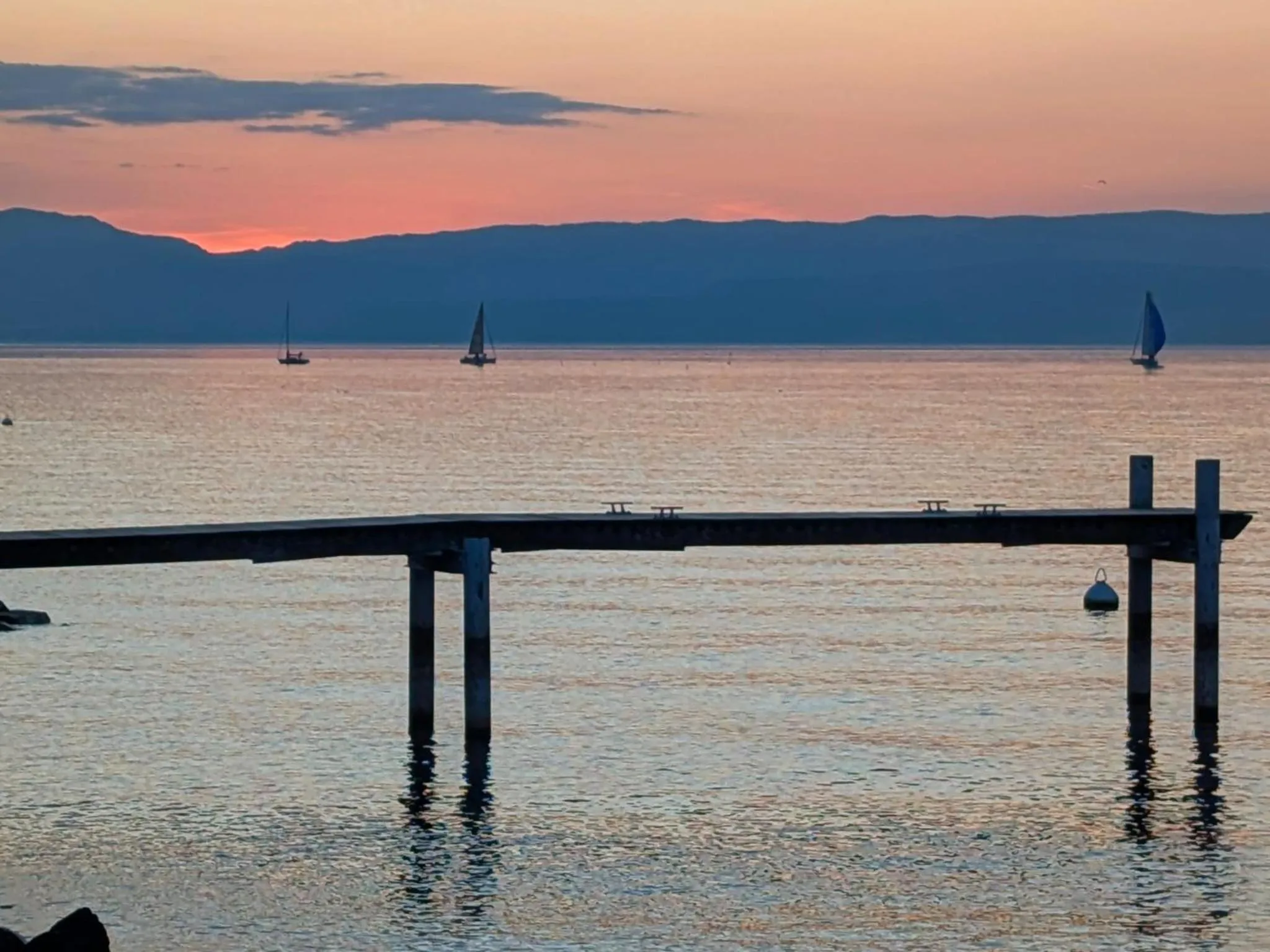 Lake view in Hotel Thonon Centre Le Comte Rouge