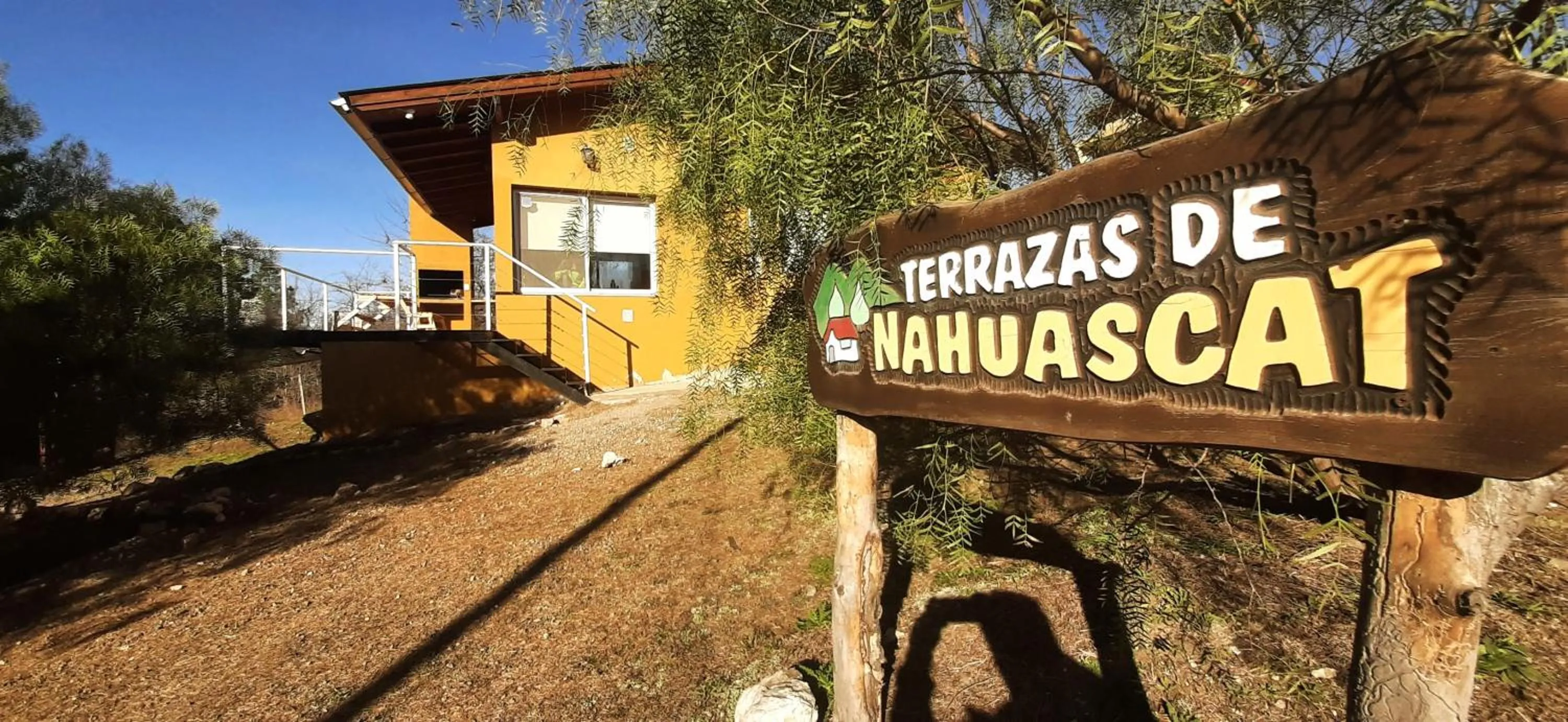 Logo/Certificate/Sign in Terrazas de Nahuascat