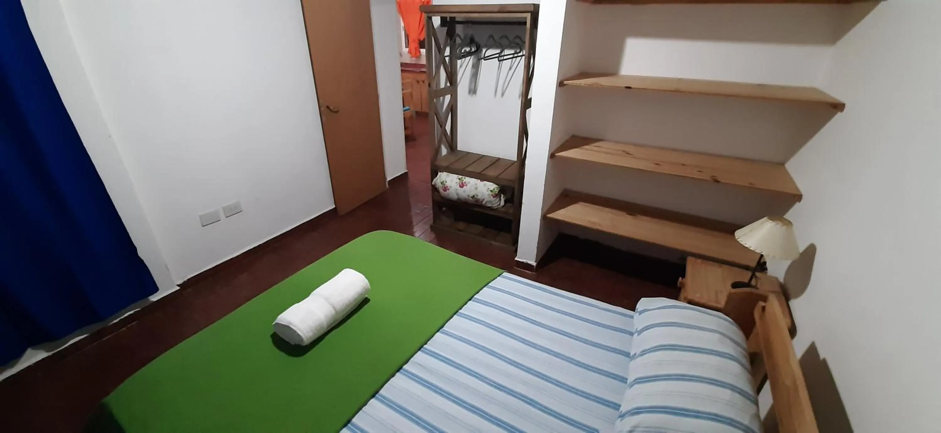 Photo of the whole room, Bed in Terrazas de Nahuascat