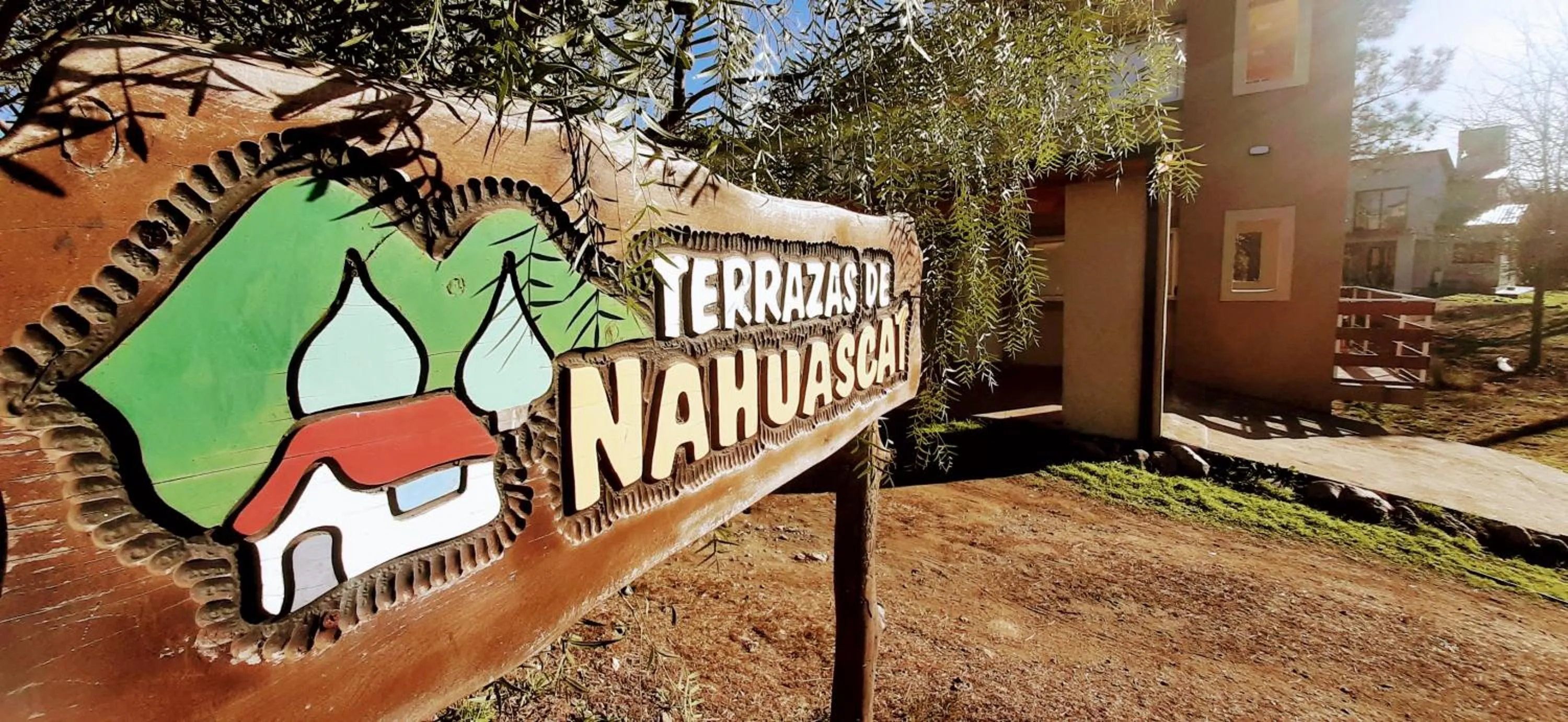 Logo/Certificate/Sign in Terrazas de Nahuascat