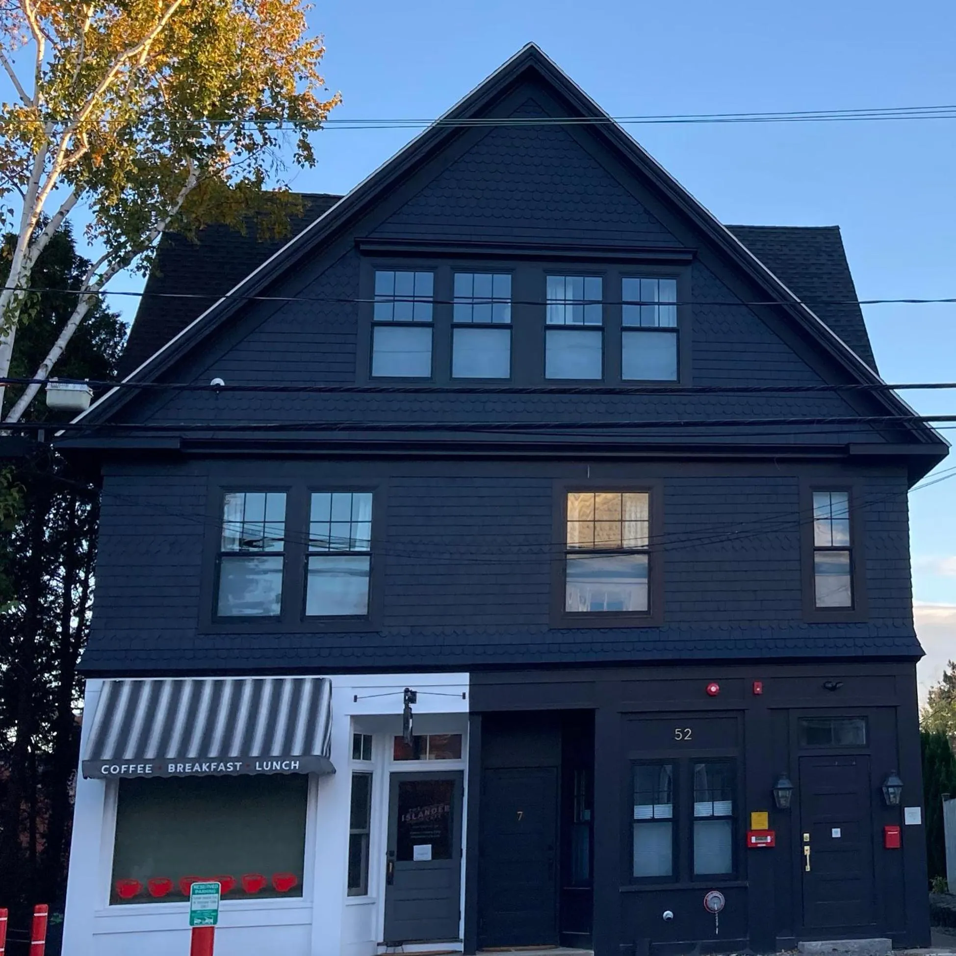 Property building in GREAT ISLAND INN - A Modern Boutique Hotel