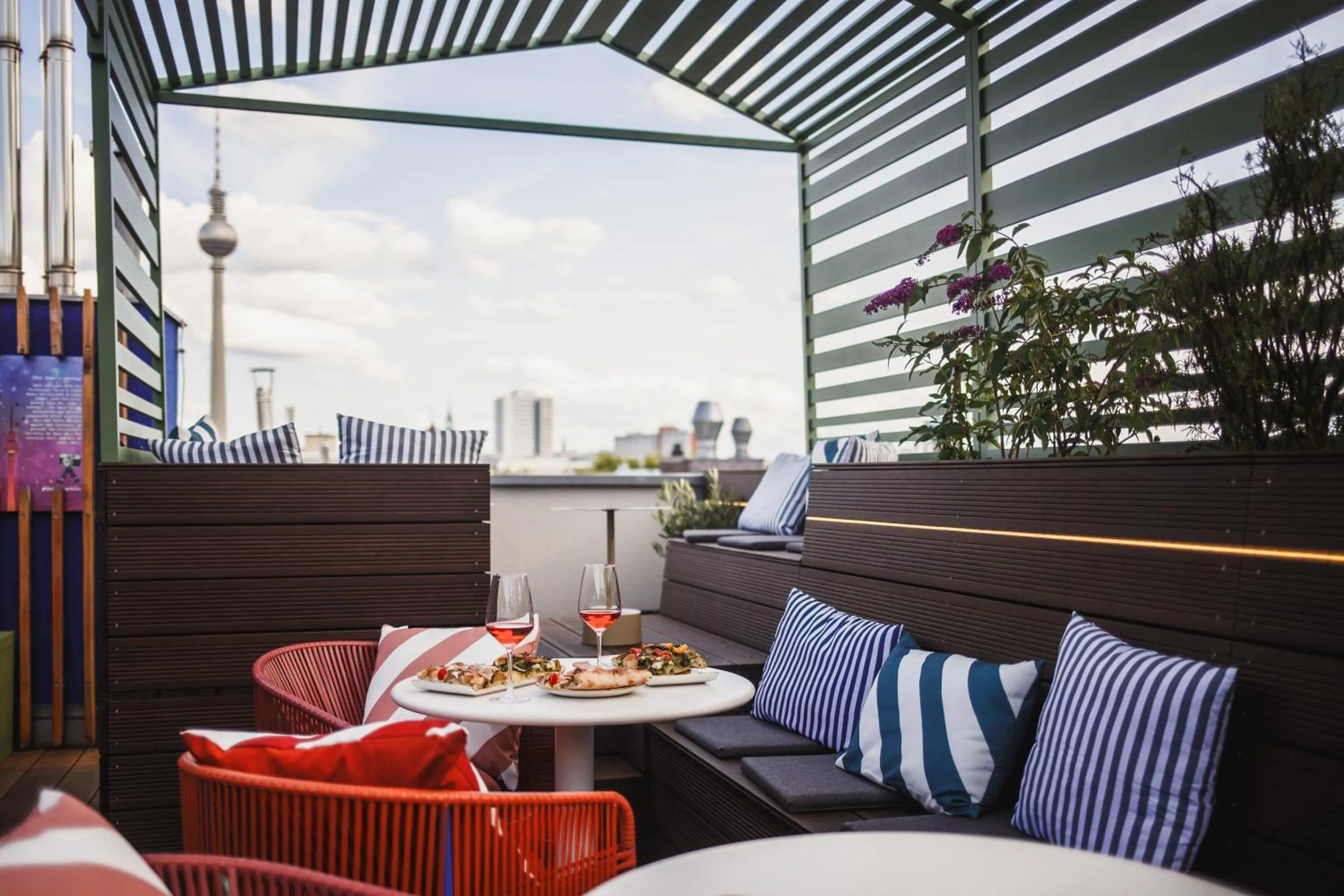 Day in The Circus Hotel