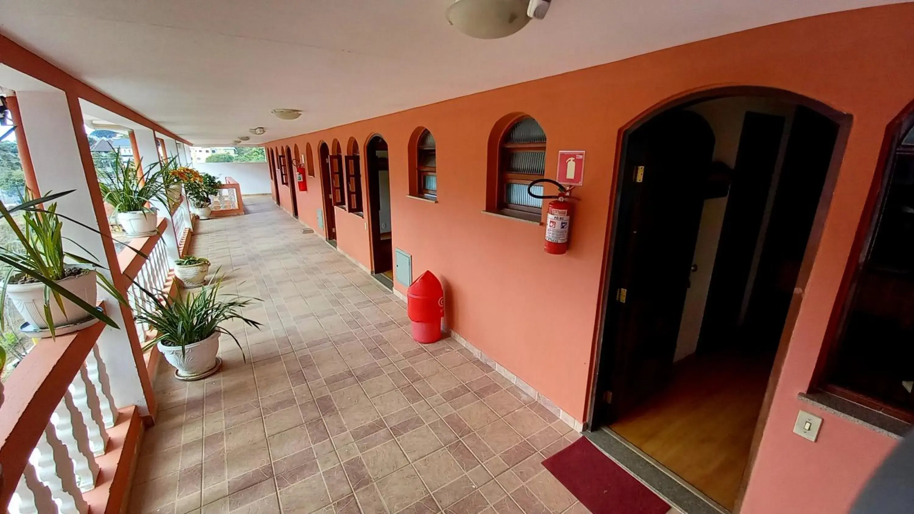 Property building in Hotel Shallon Property building in Hotel Shallon