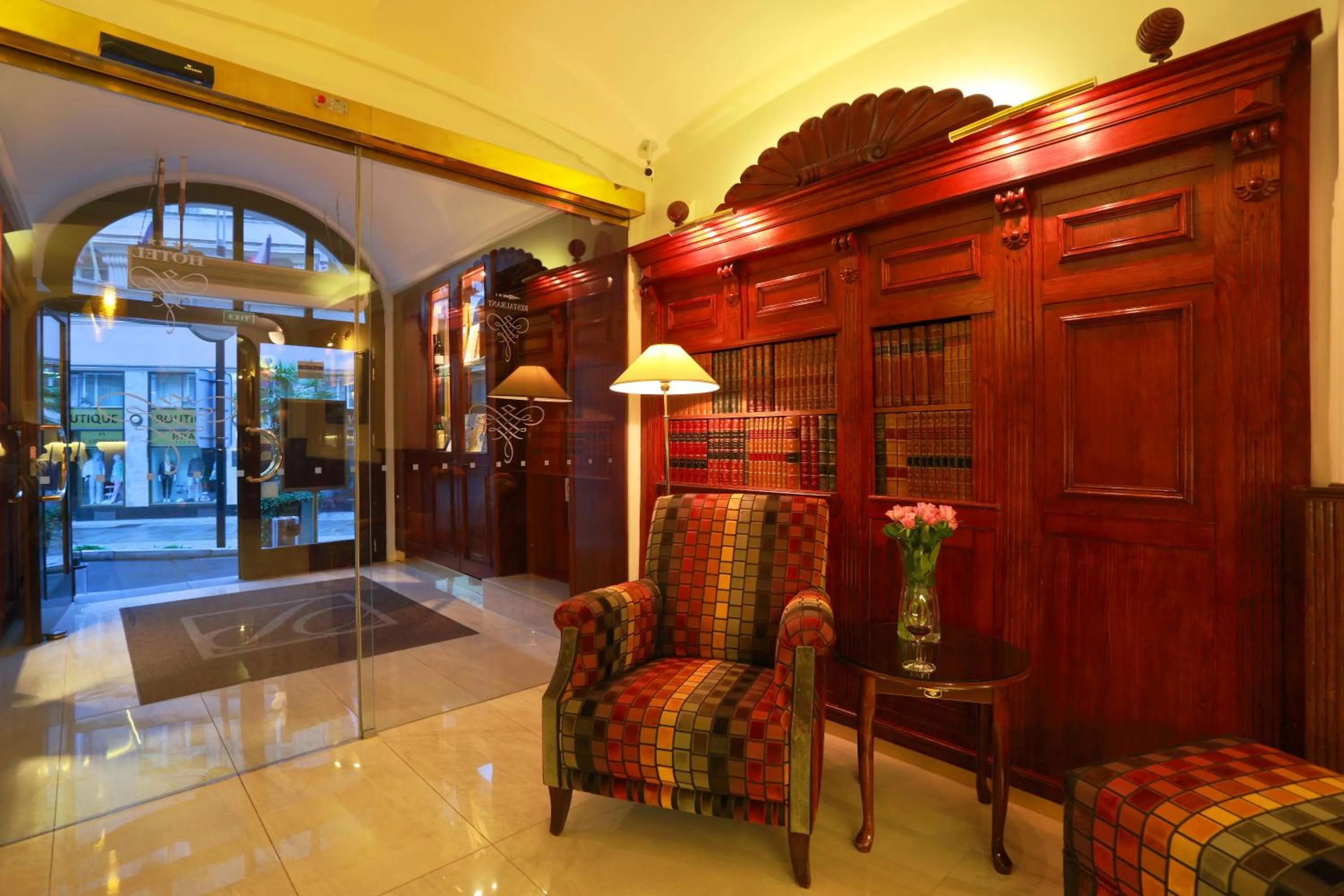 Lobby or reception in Promenáda Romantic Hotel