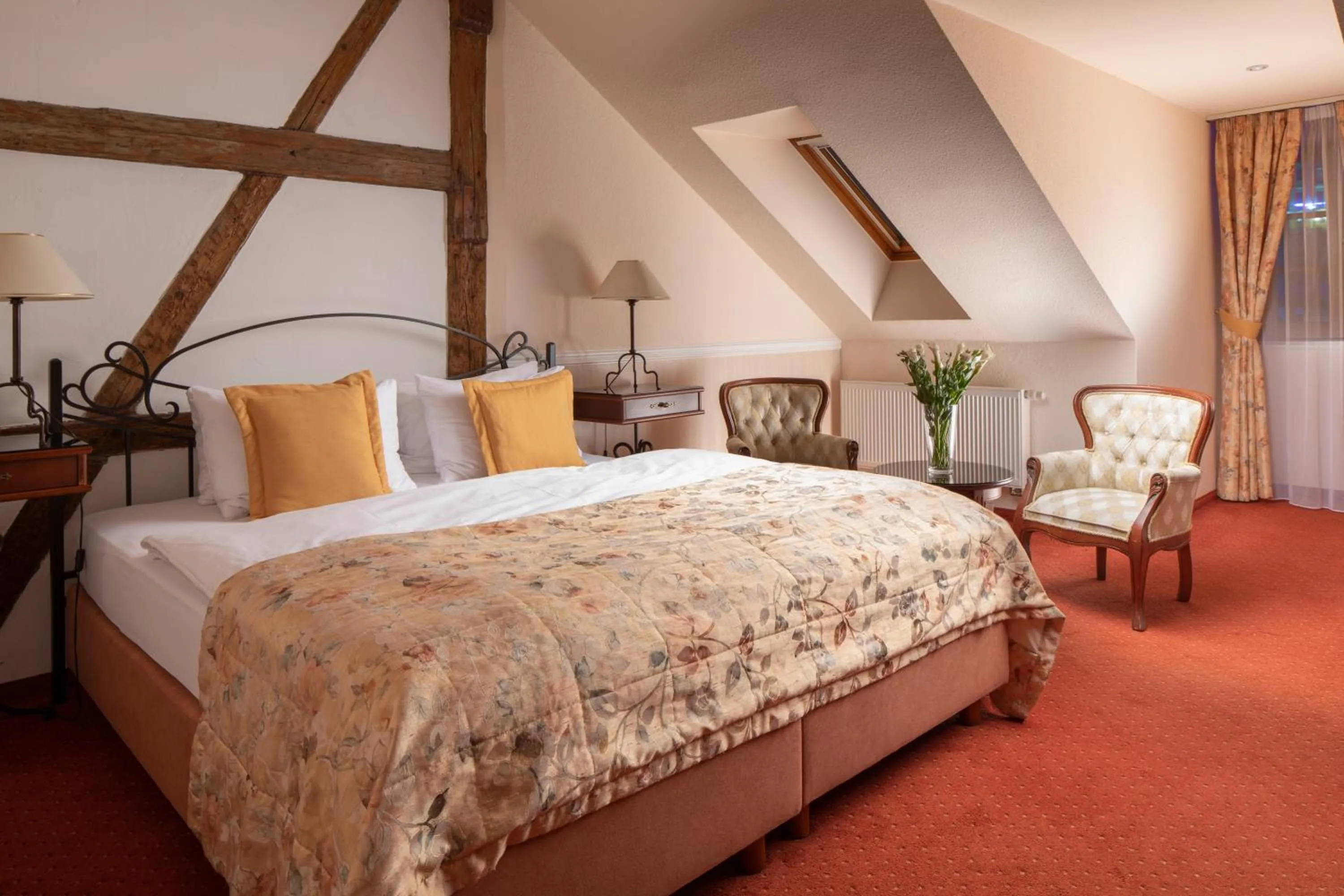 Photo of the whole room, Bed in Promenáda Romantic Hotel