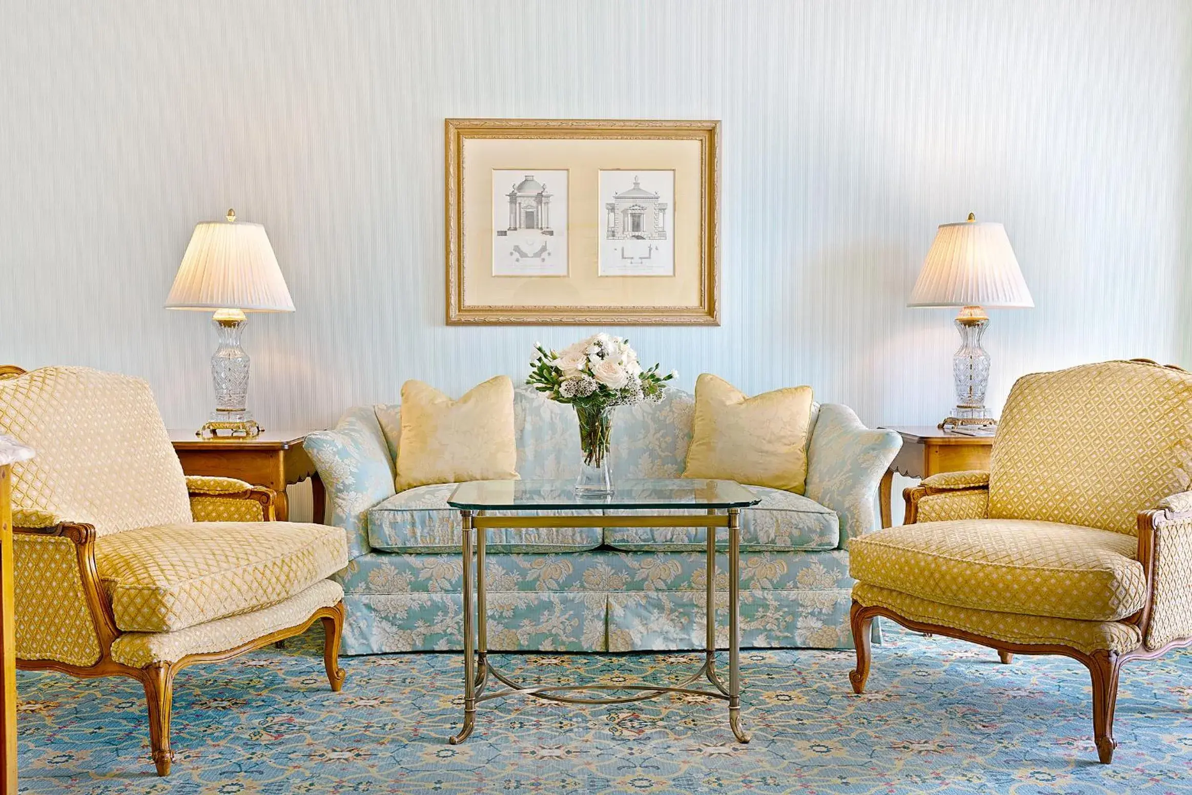 Living room in Grand America Hotel Living room in Grand America Hotel