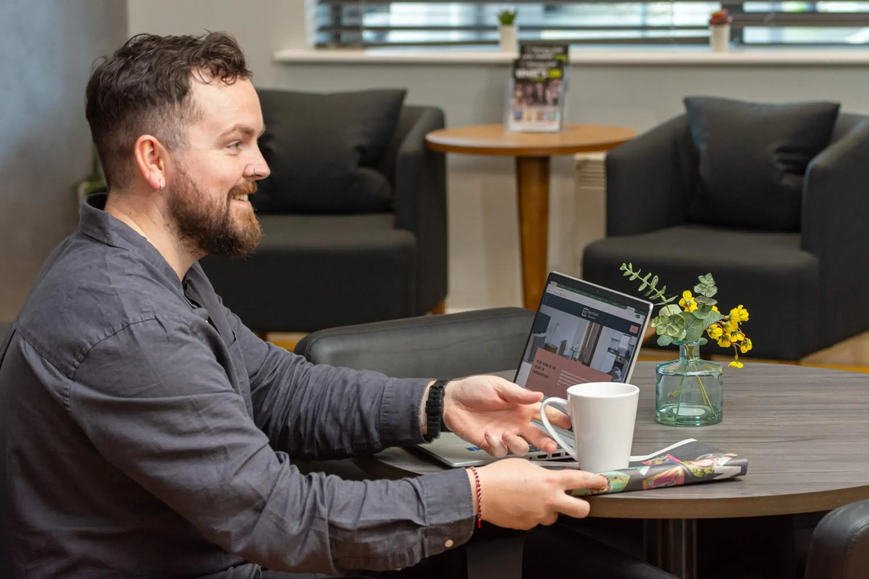 Lobby or reception in HQ Aparthotel Farnborough Lobby or reception in HQ Aparthotel Farnborough