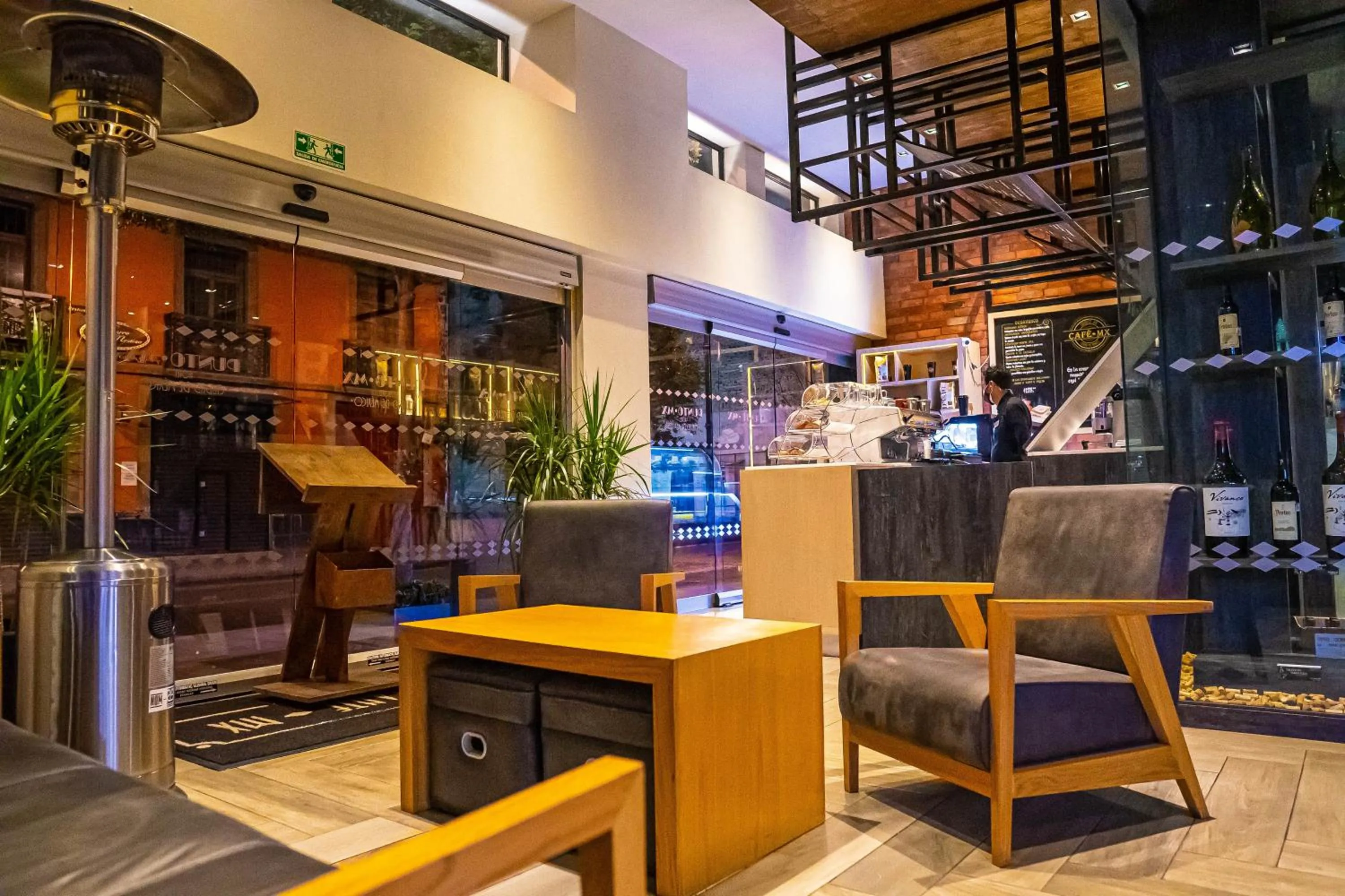 Lobby or reception in Hotel Punto MX