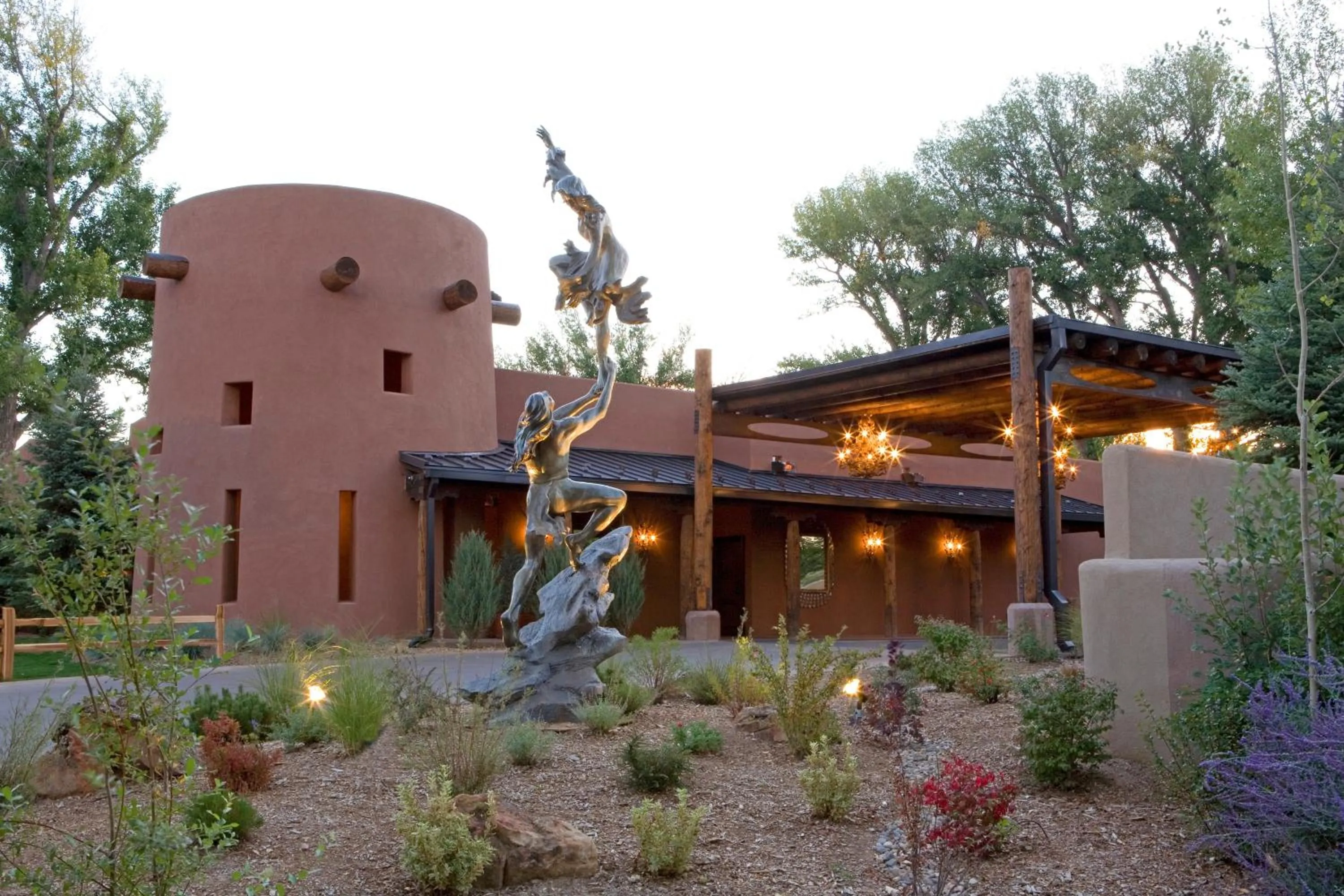 El Monte Sagrado Resort & Spa