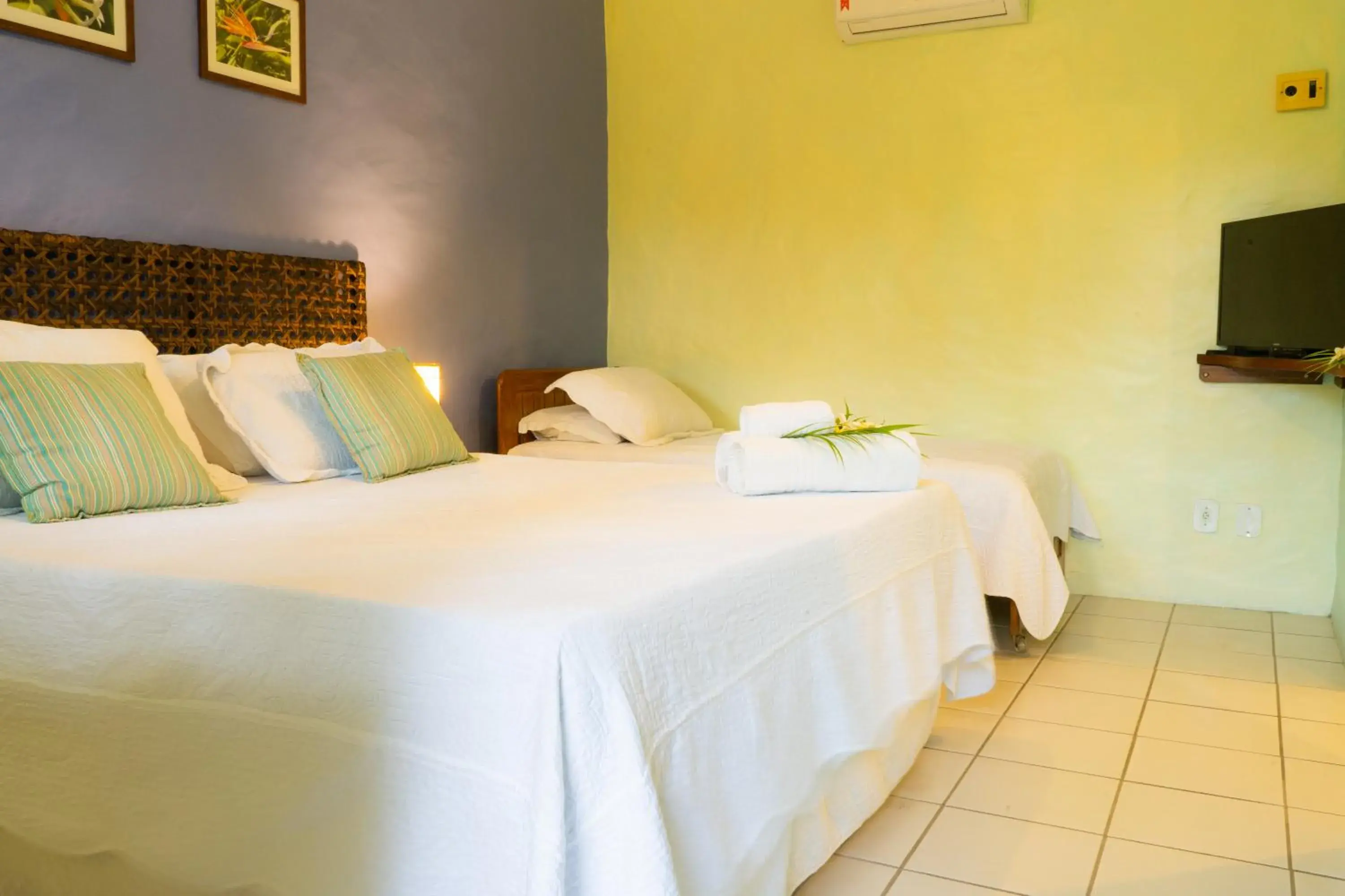 Standard Triple Room - Ground Floor in Atmosphera Pousada Standard Triple Room - Ground Floor in Atmosphera Pousada