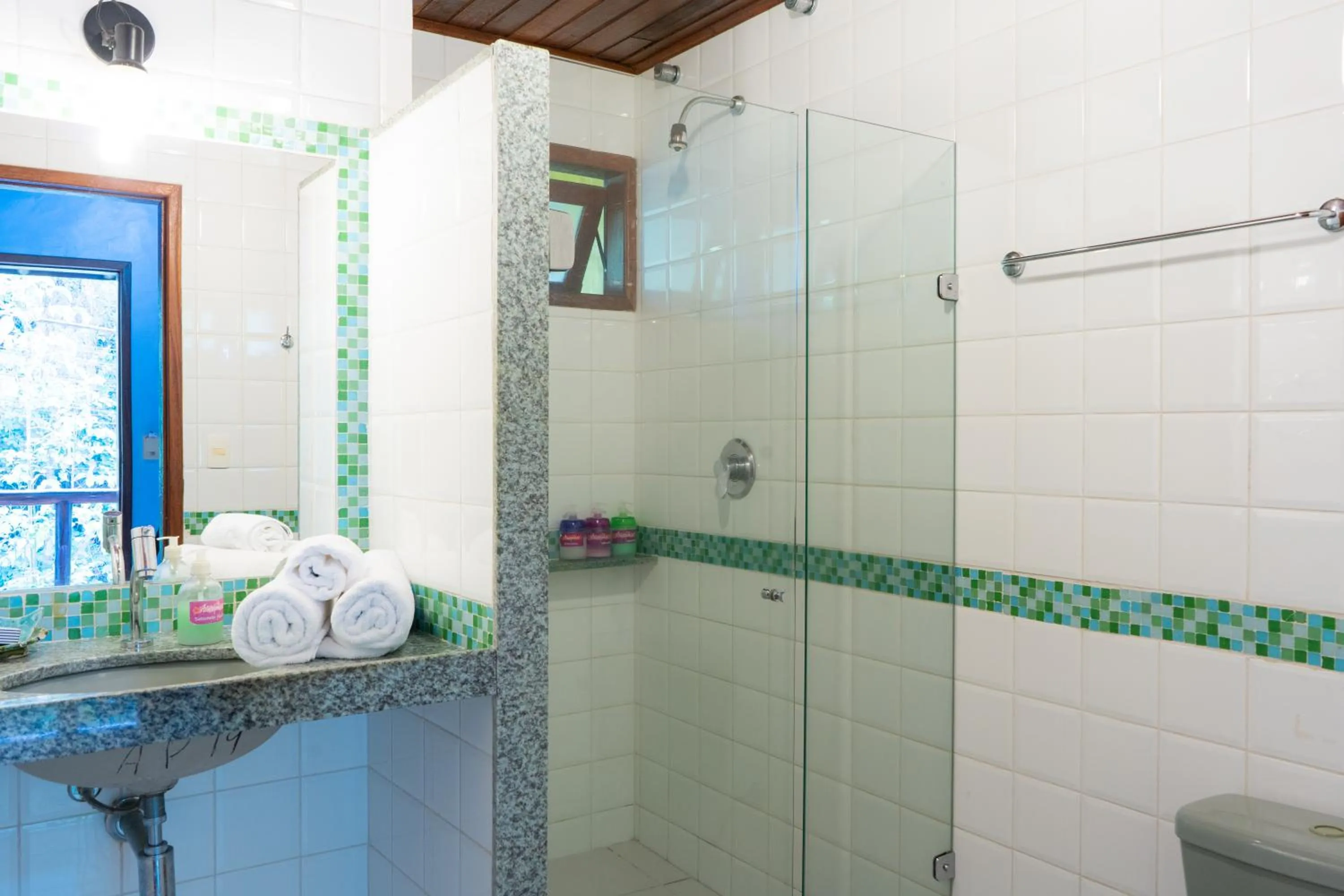 Bathroom in Atmosphera Pousada