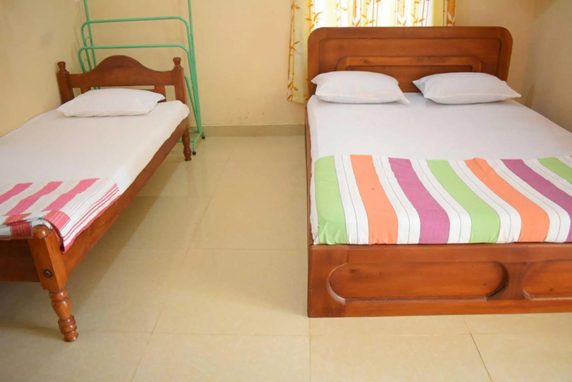 Bedroom, Bed in Yaswi Guest House