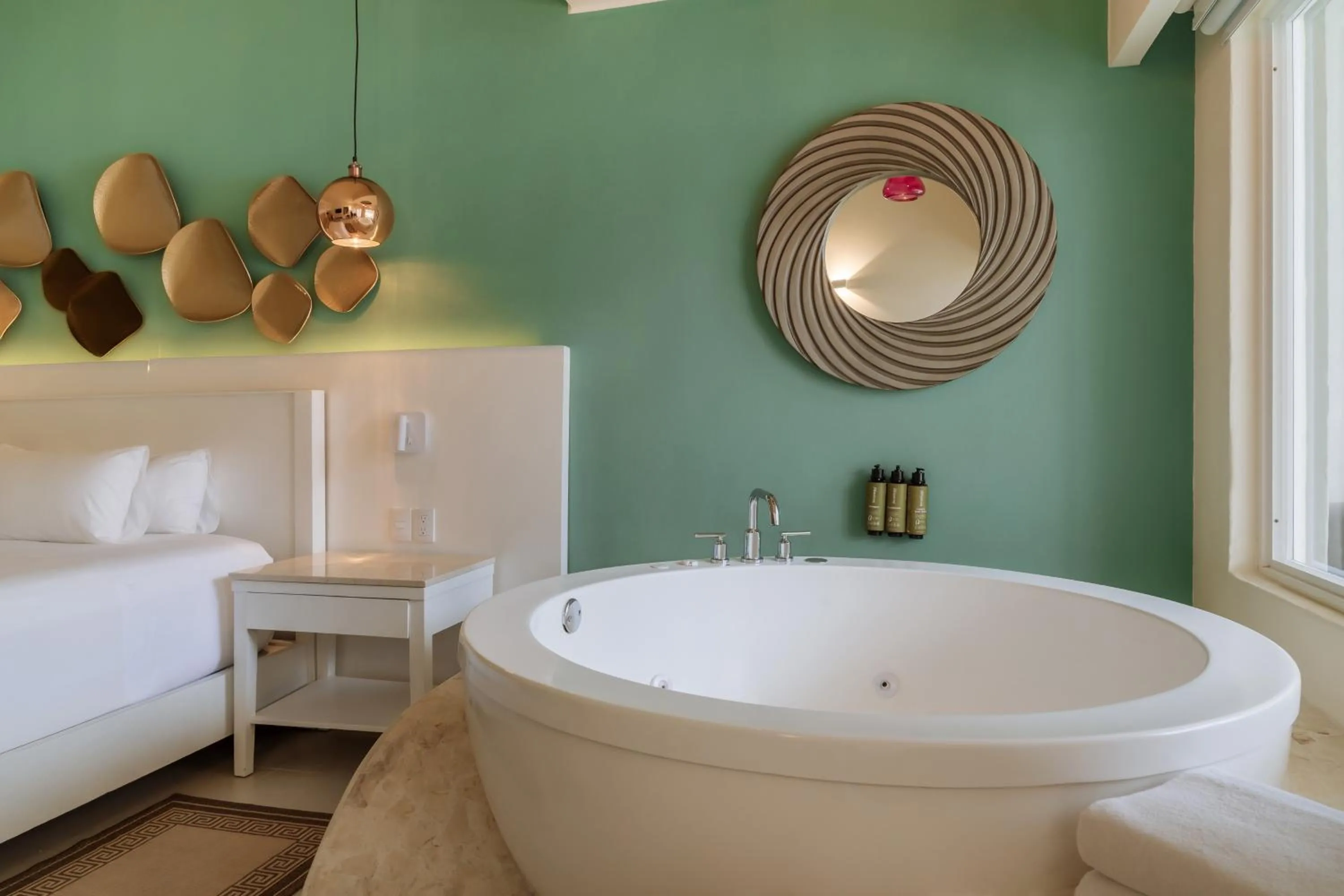 Hot Tub, Bed in Iberostar Selection Riviera Cancun - All Inclusive