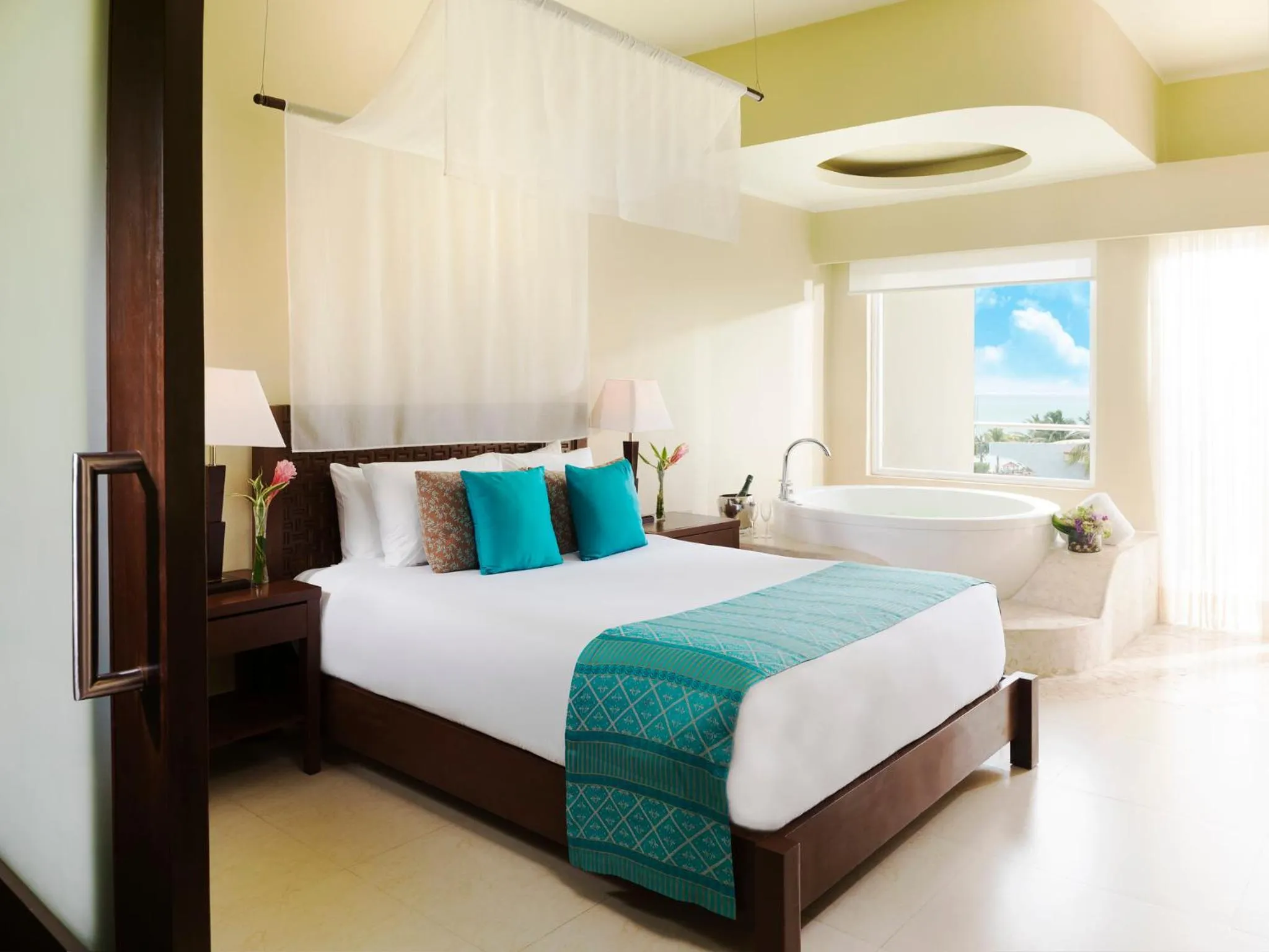 Bed in Palmar Beach Resort and Spa Riviera Maya - All Inclusive