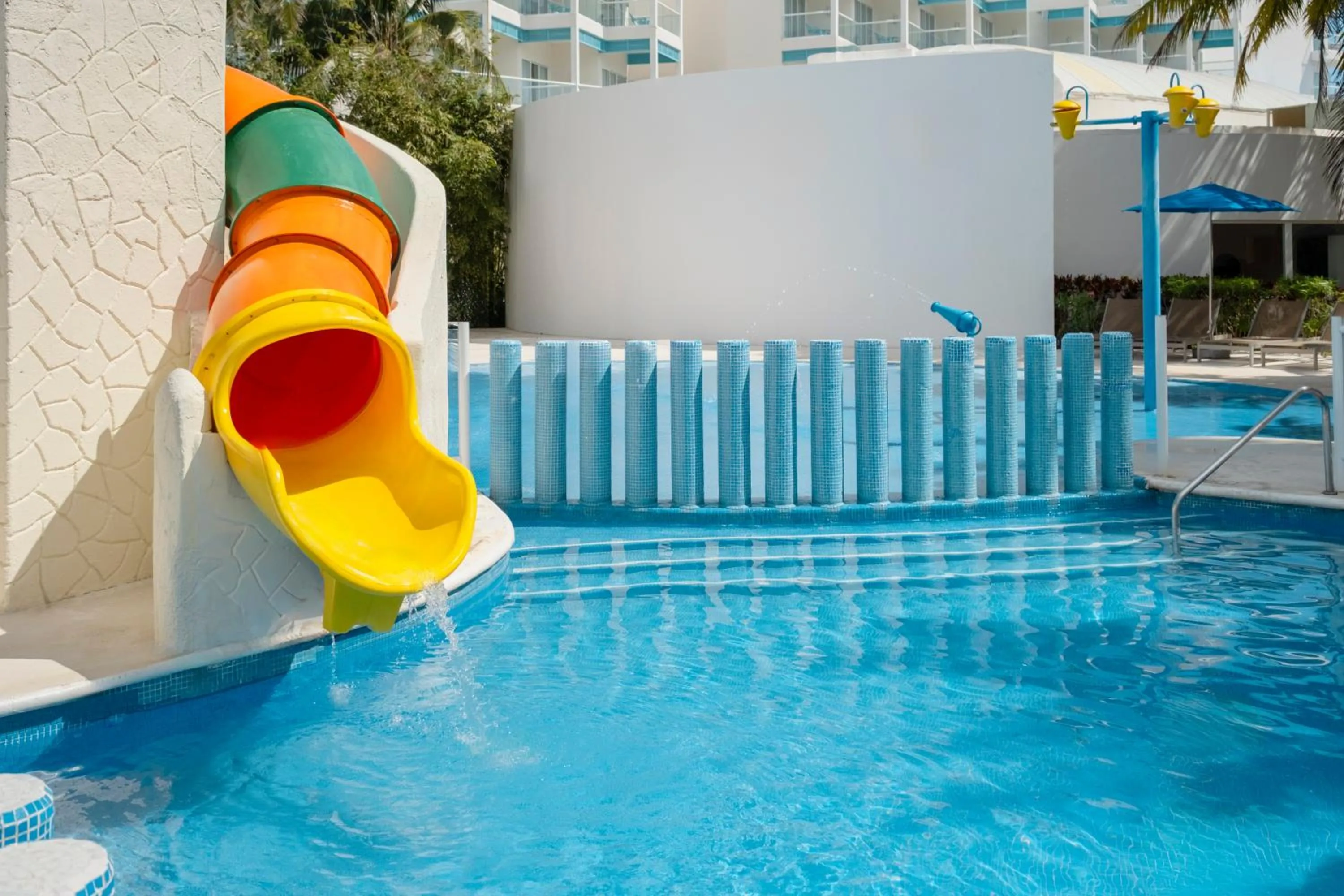 Swimming pool in Iberostar Selection Riviera Cancun - All Inclusive