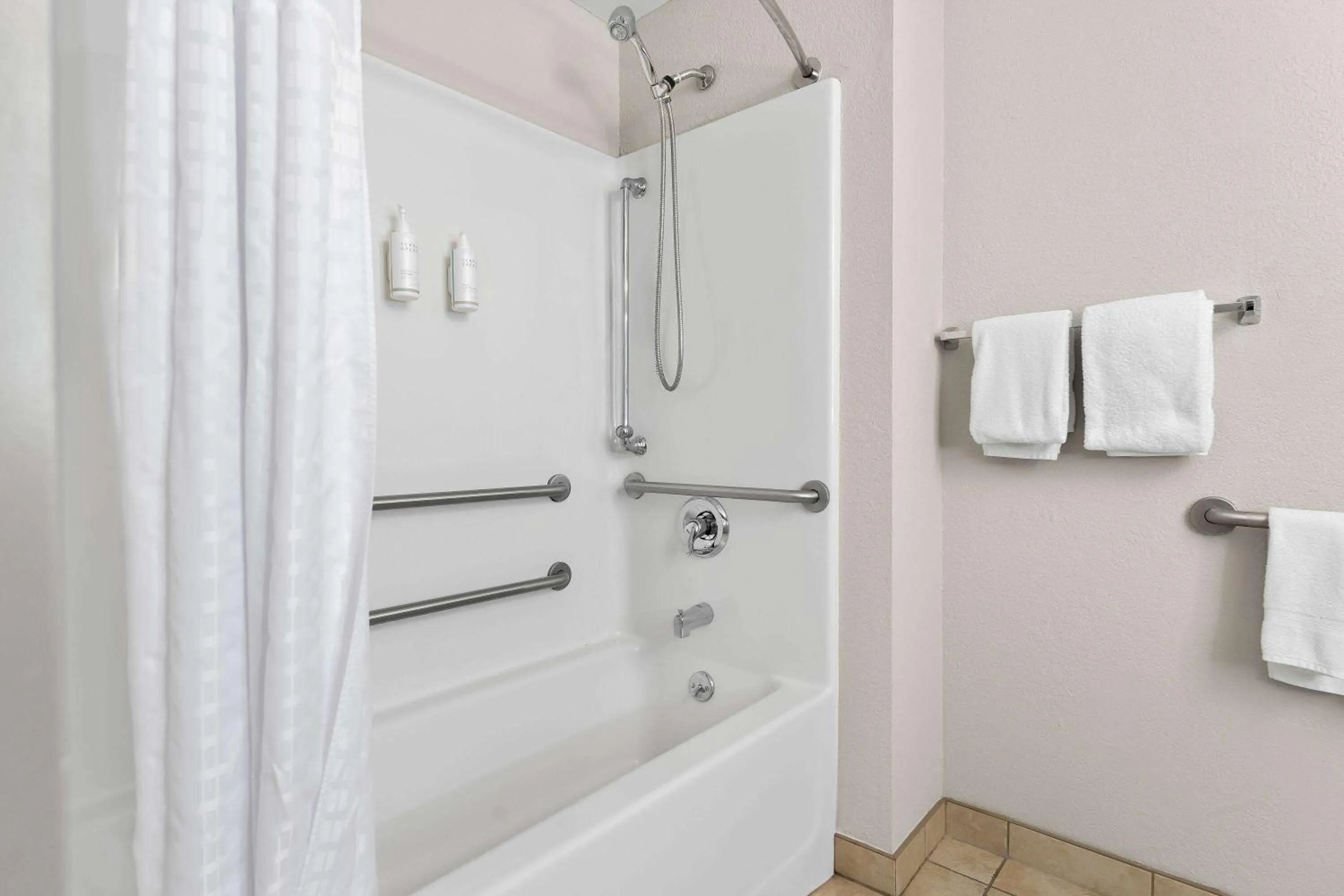 Bathroom in Days Inn by Wyndham Albany SUNY