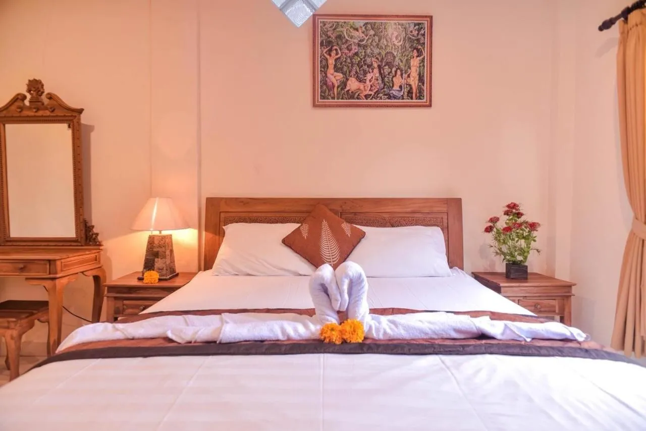 Kamar Suci House